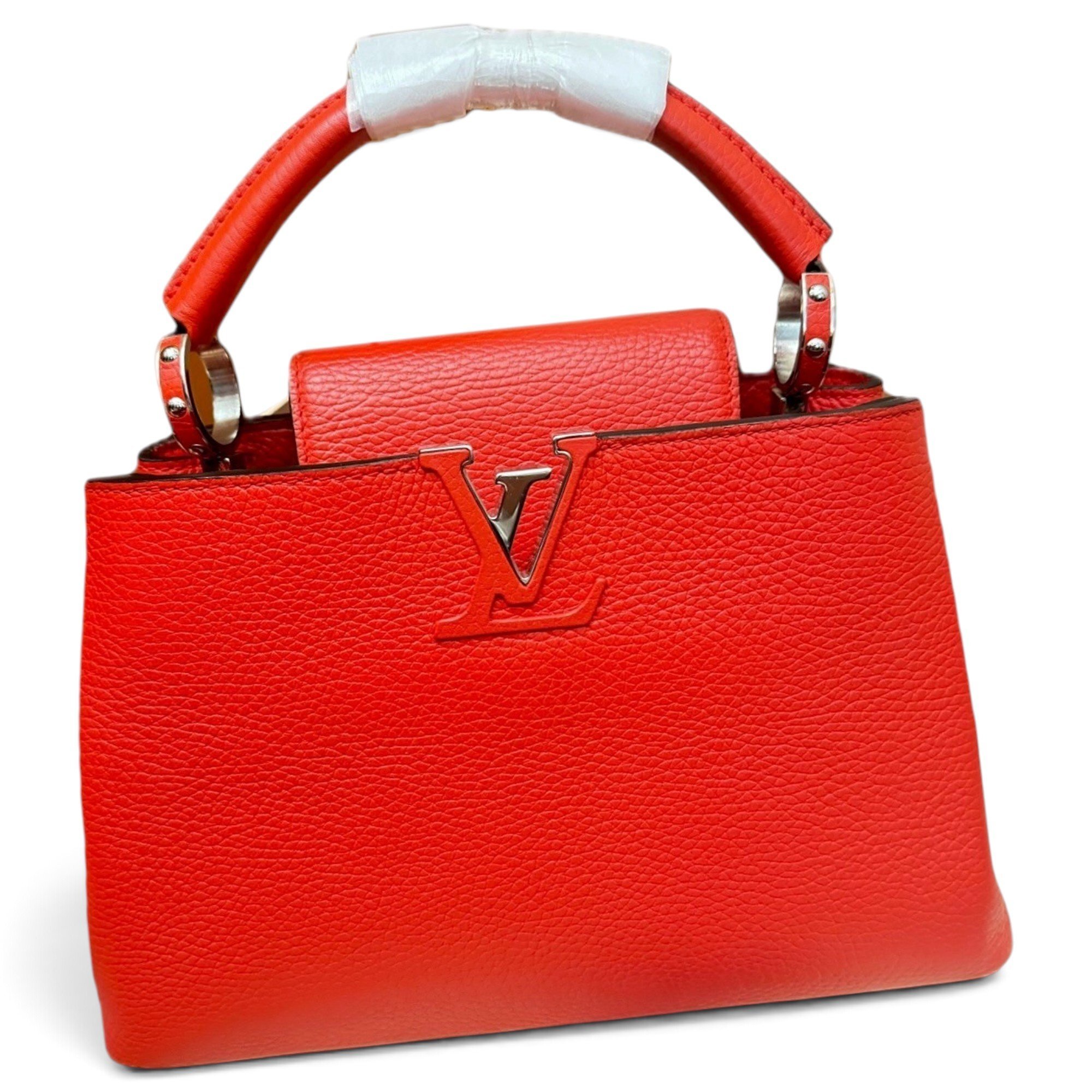Capucines leather handbag