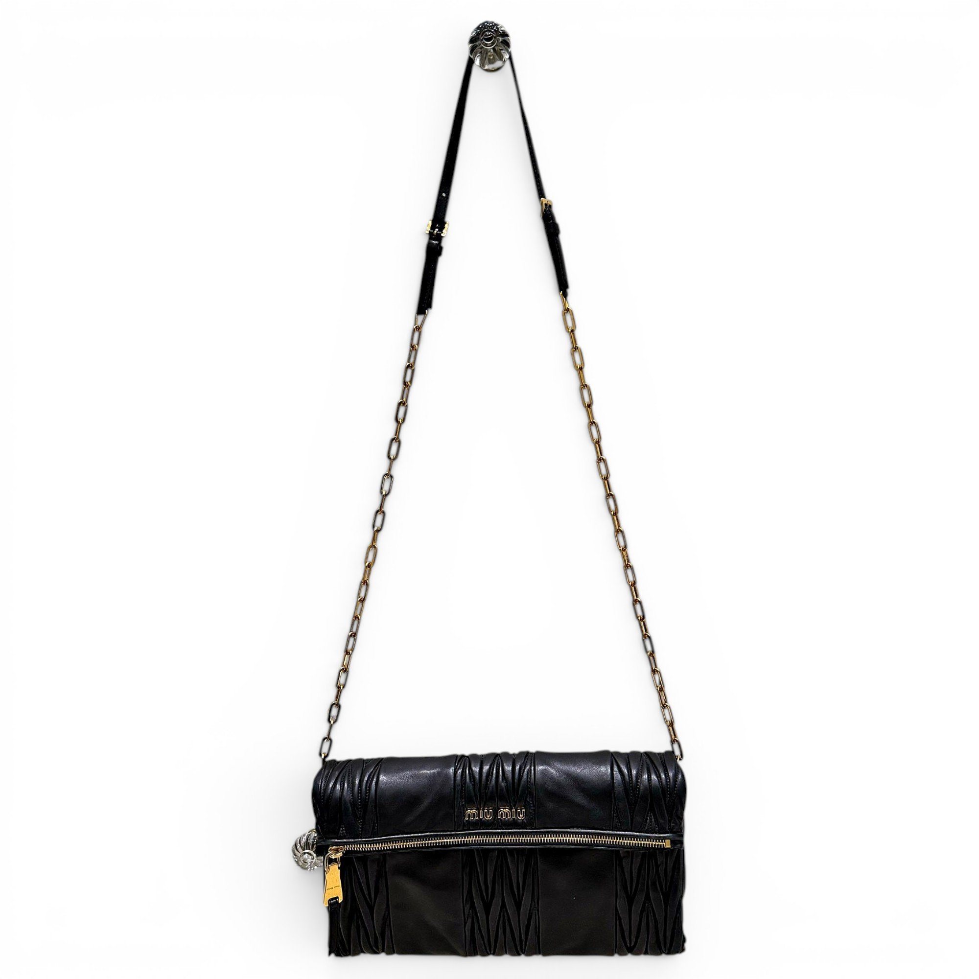 Matelassé leather handbag