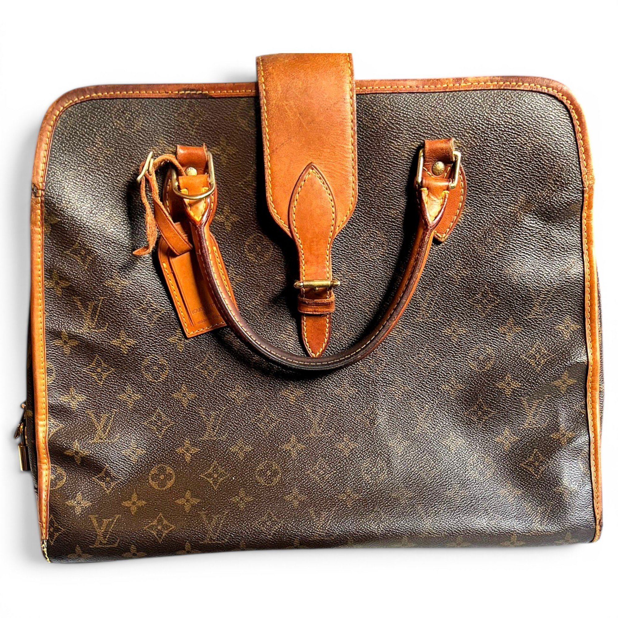 Leather travel bag