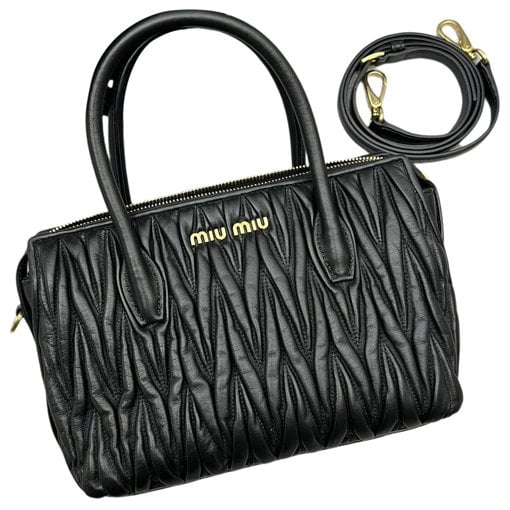 Leather handbag