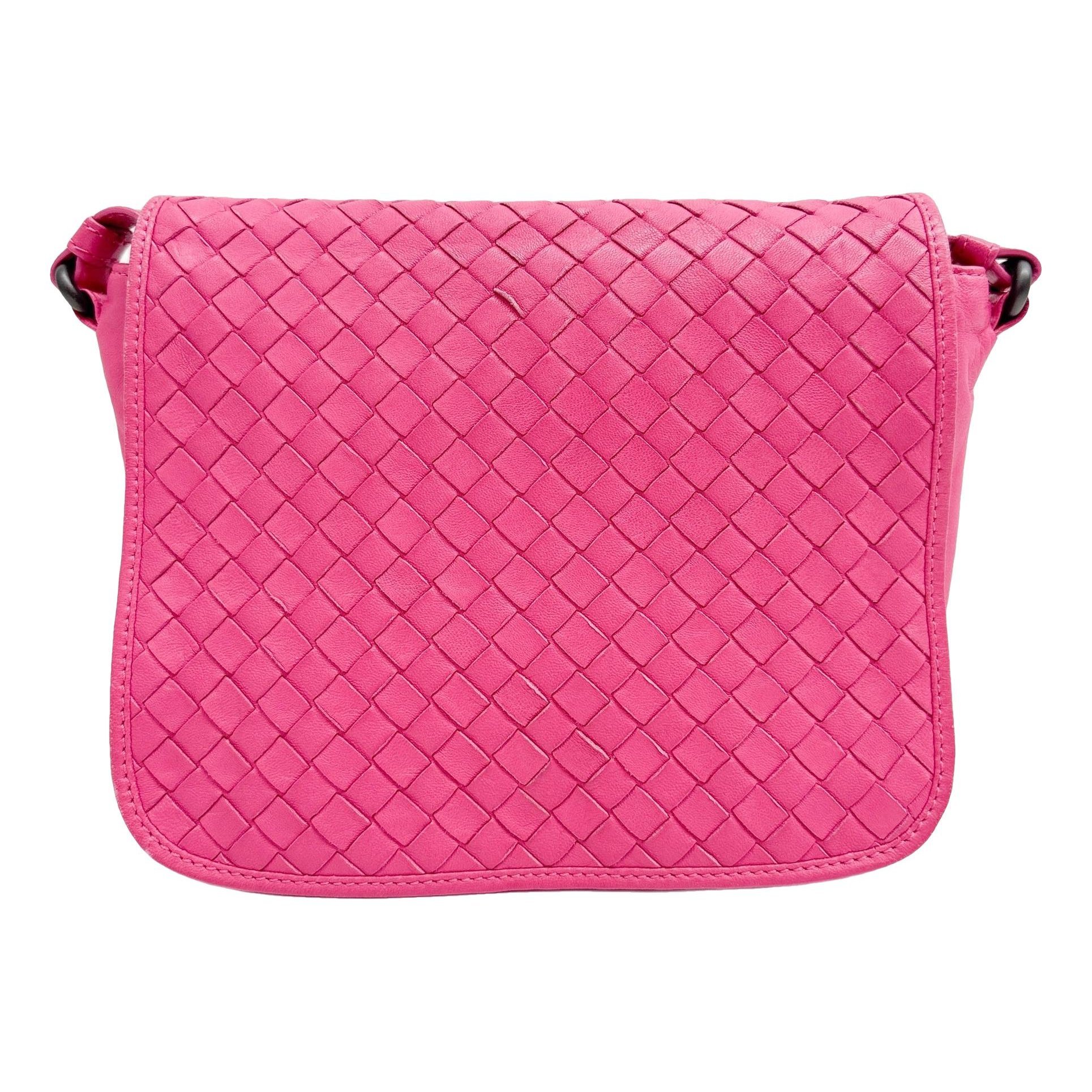 Loop leather crossbody bag