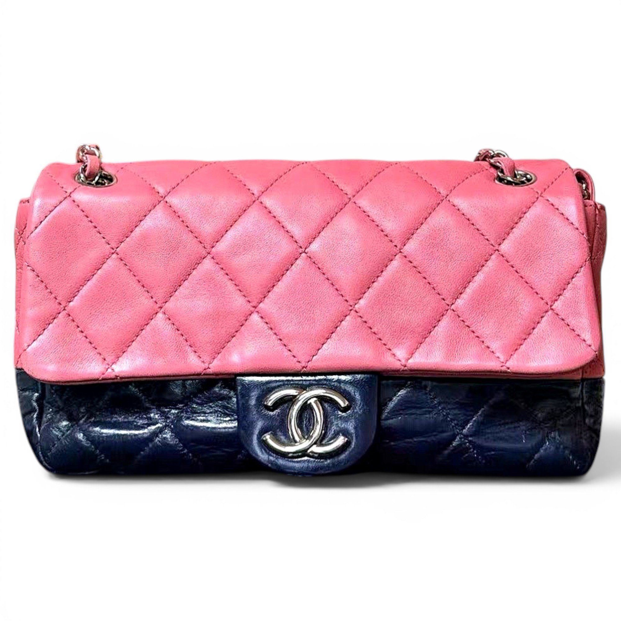 Timeless/Classique leather crossbody bag