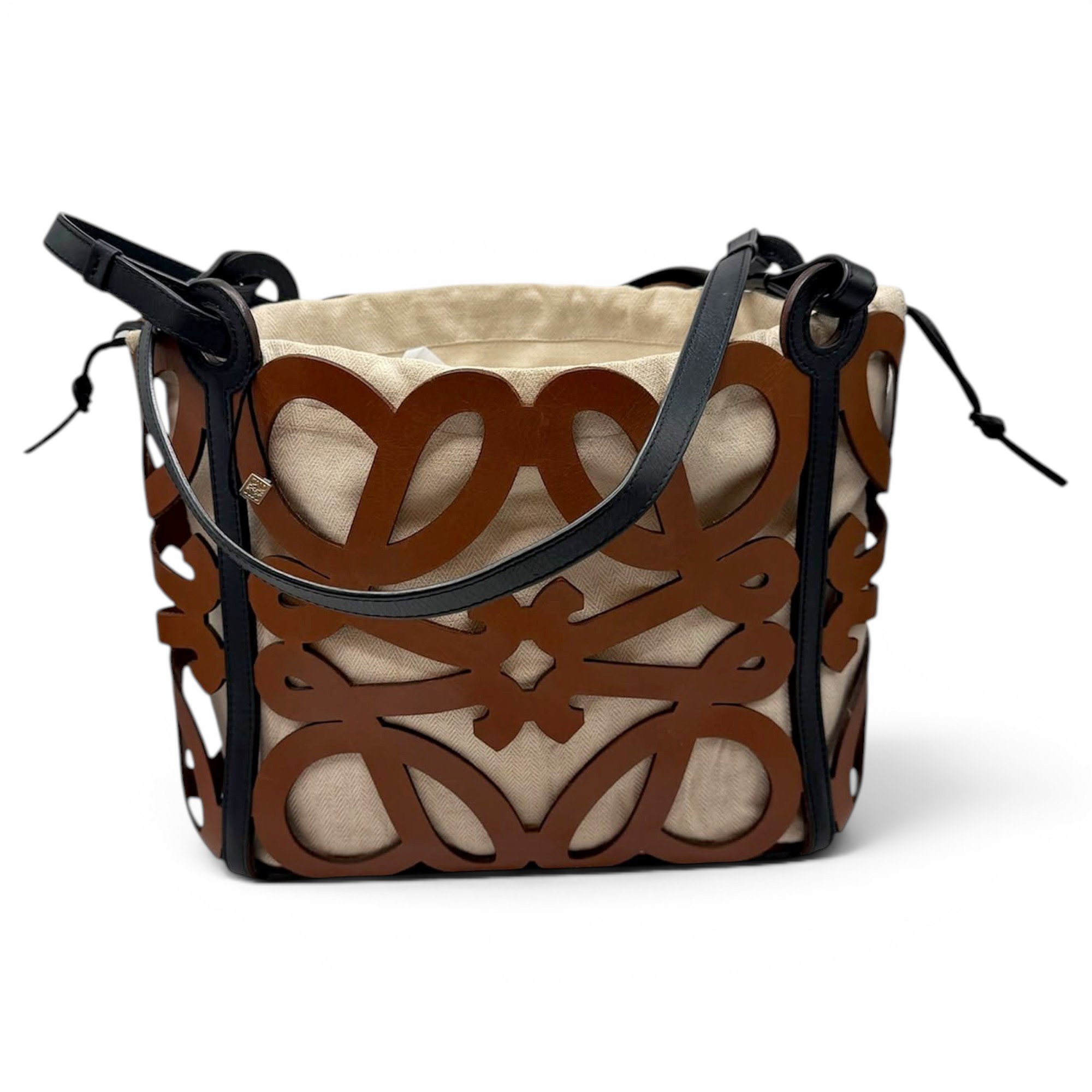 Anagram Basket leather handbag