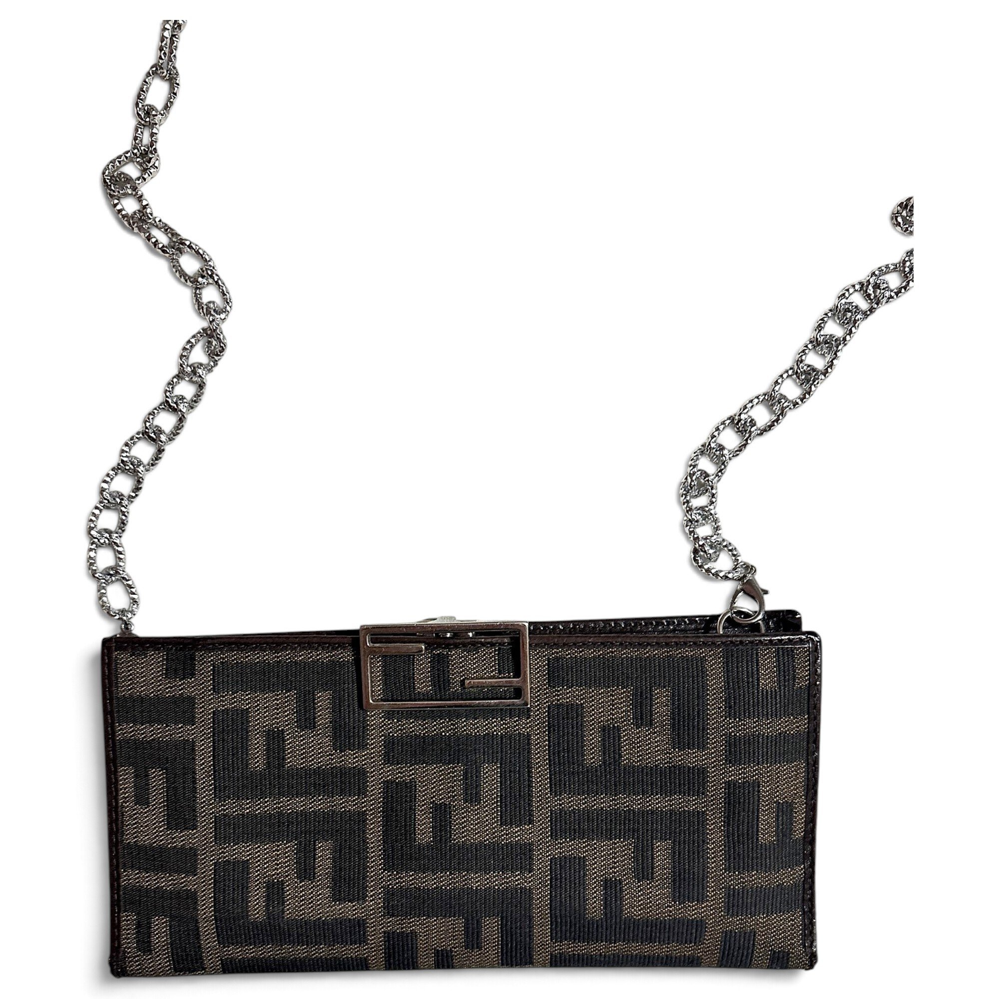 Baguette cloth clutch bag
