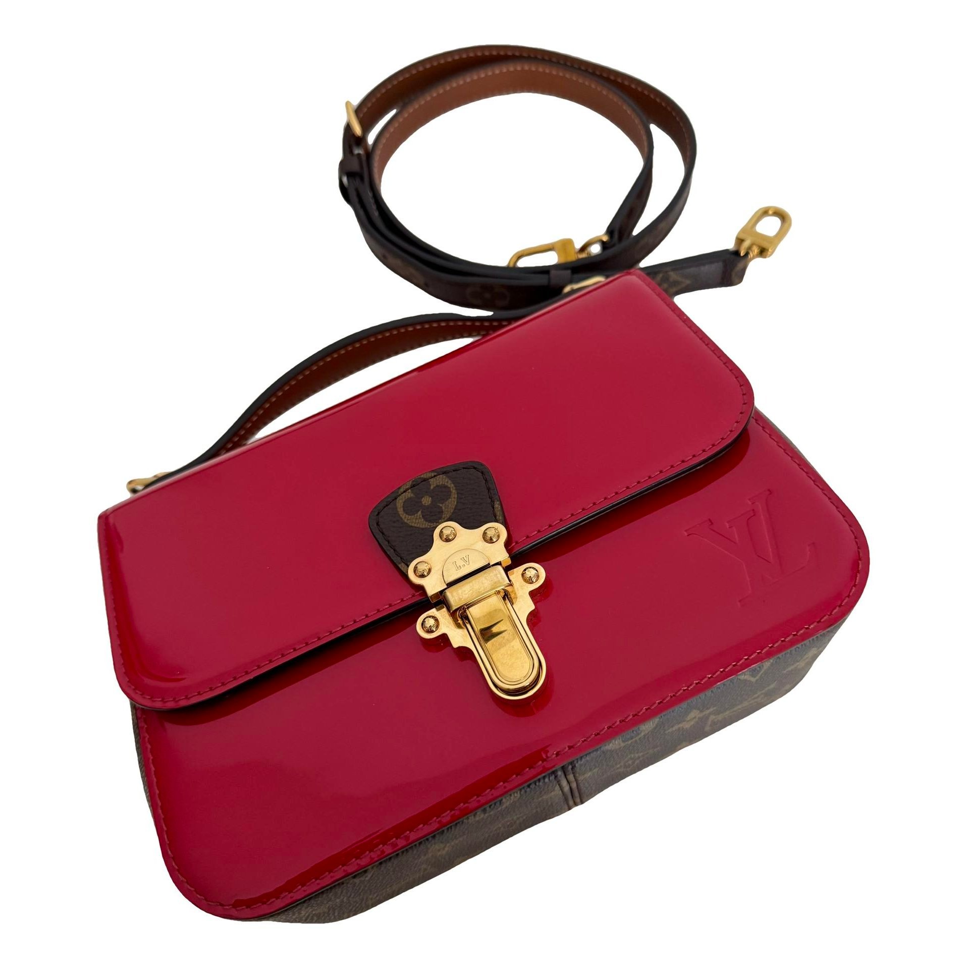 Leather crossbody bag