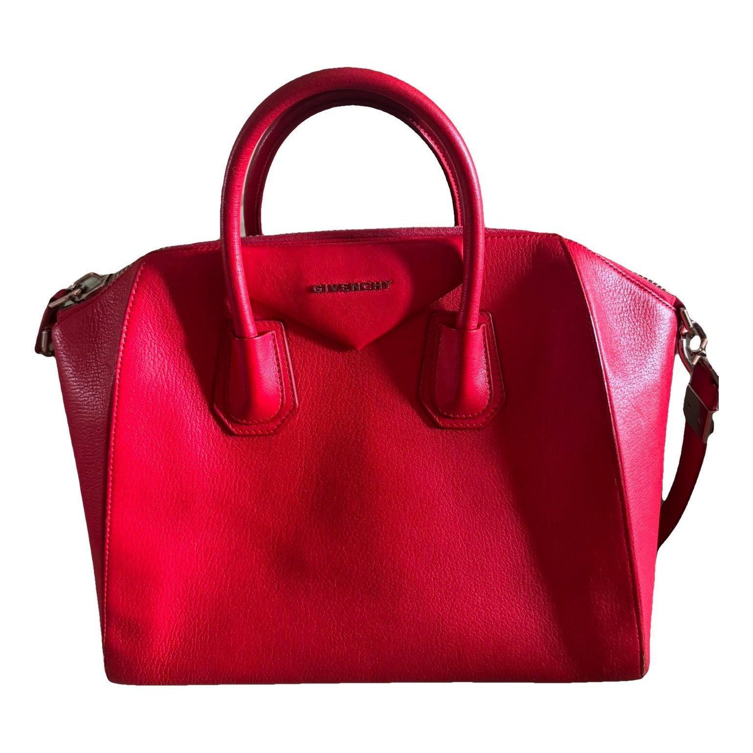 Antigona leather handbag