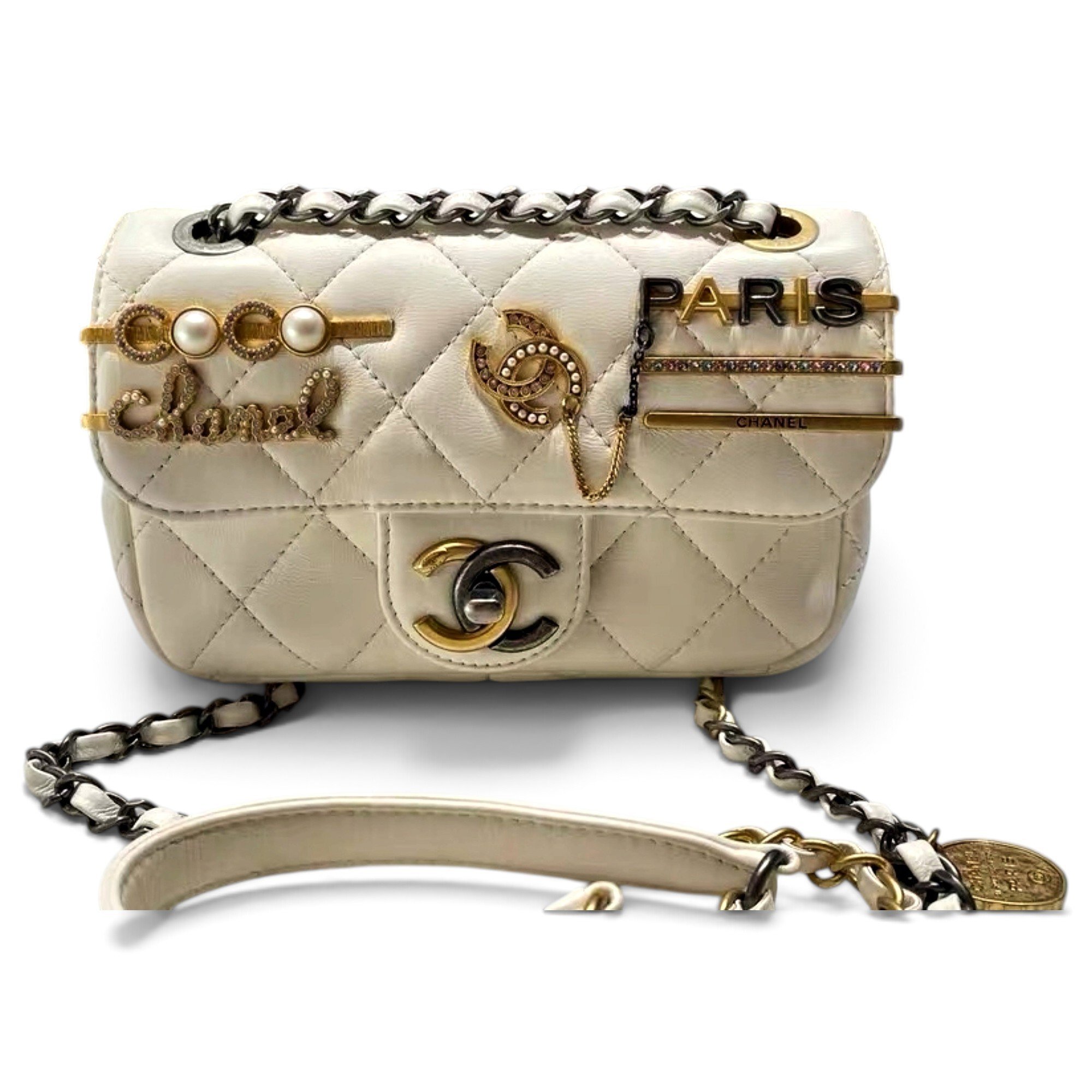 Timeless/Classique leather crossbody bag