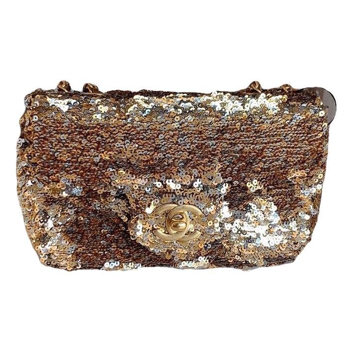 Timeless/Classique leather crossbody bag