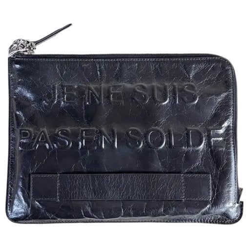 Leather clutch bag