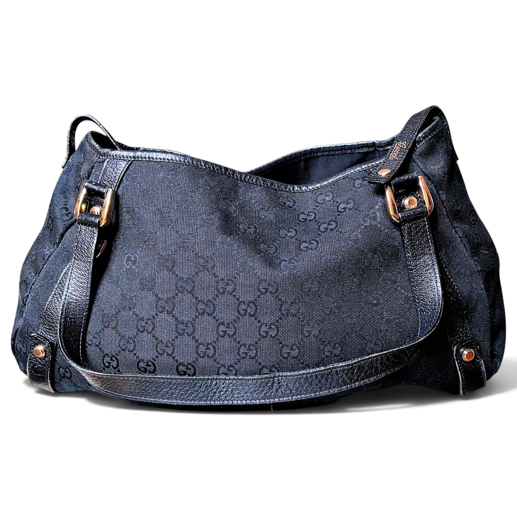 Abbey cloth handbag