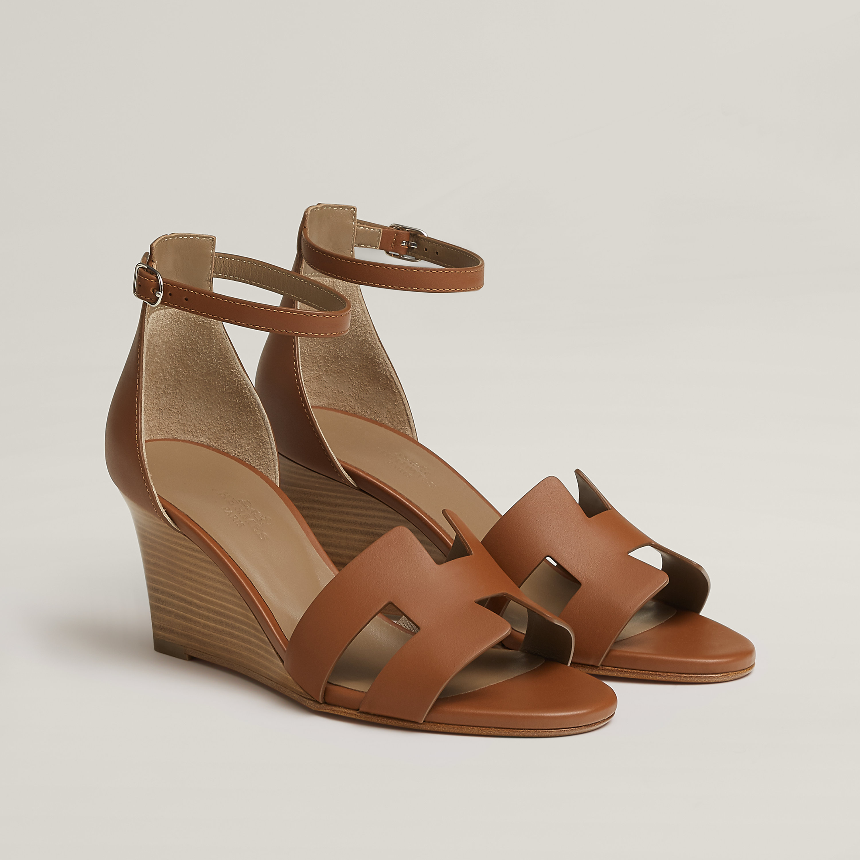 Legend sandal