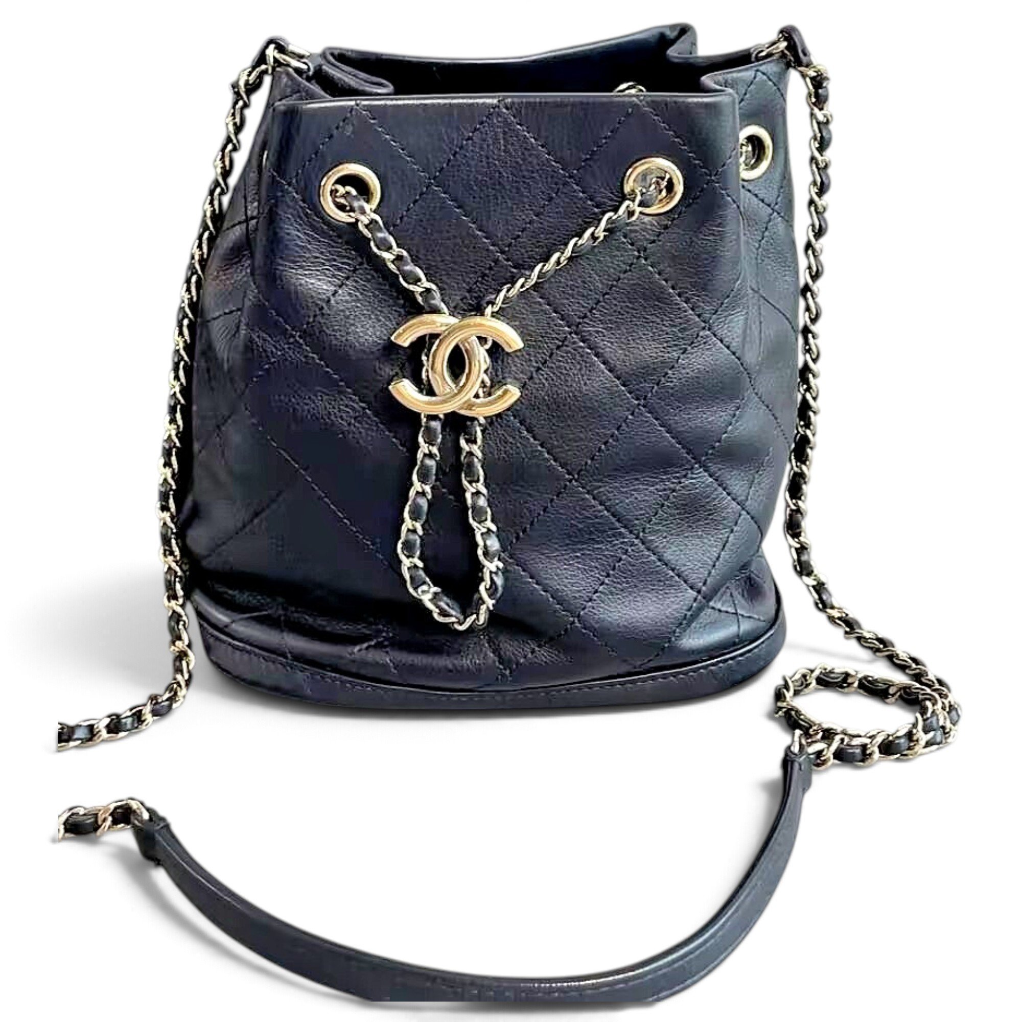 Chanel Gabrielle Bucket leather handbag