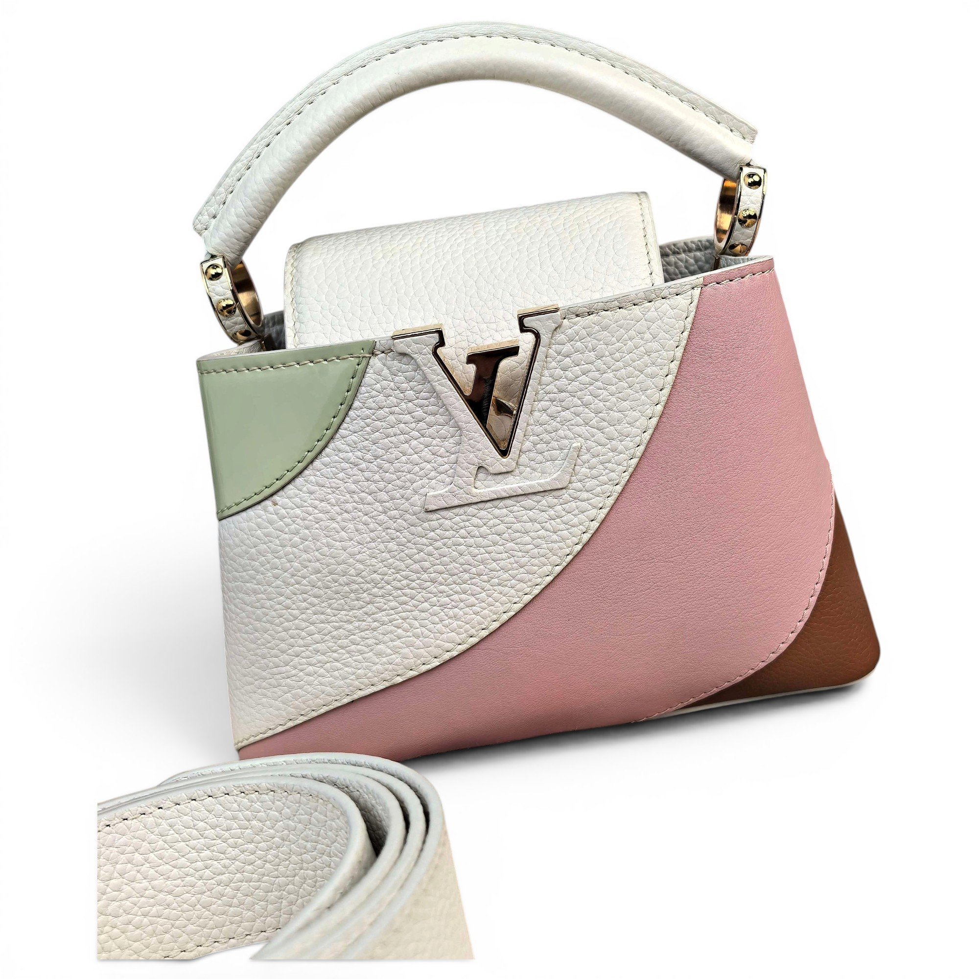 Capucines leather handbag