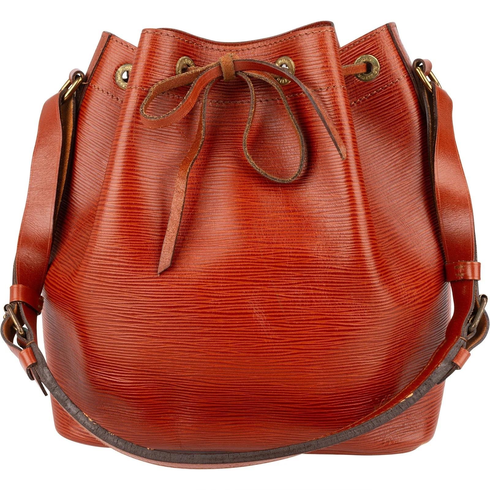 Noé leather handbag