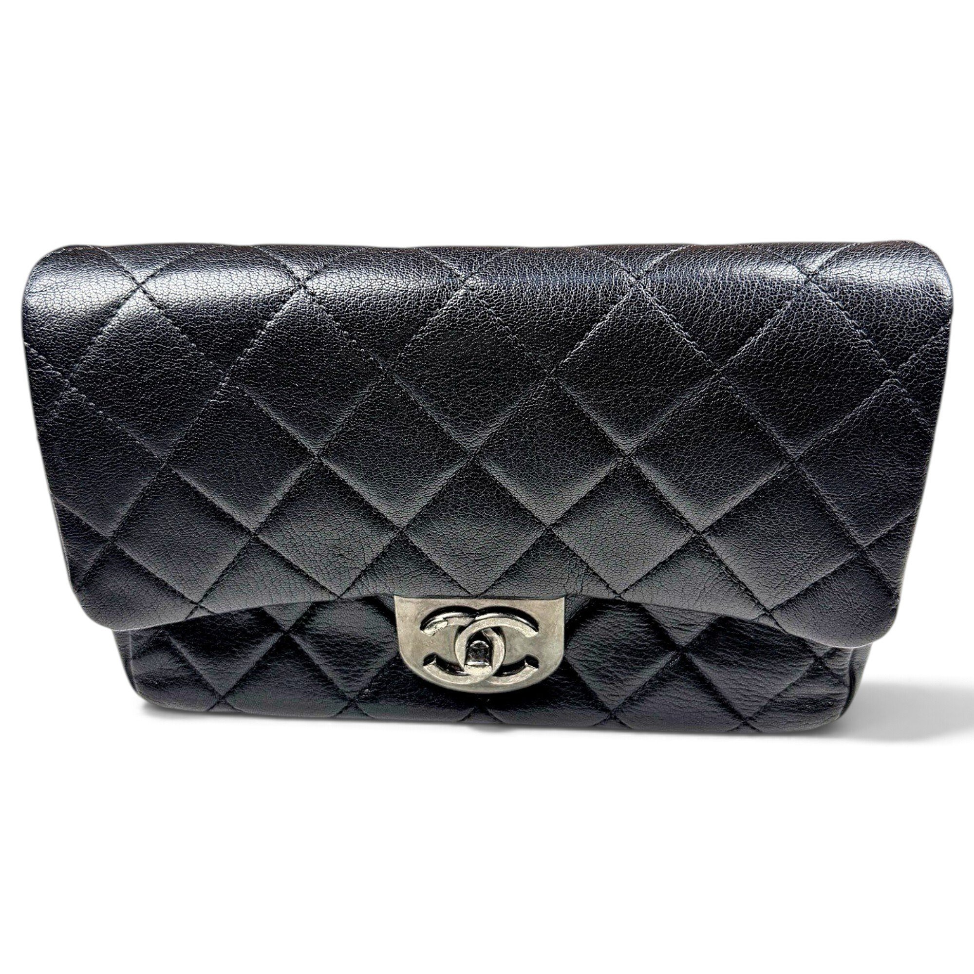 Timeless/Classique leather handbag