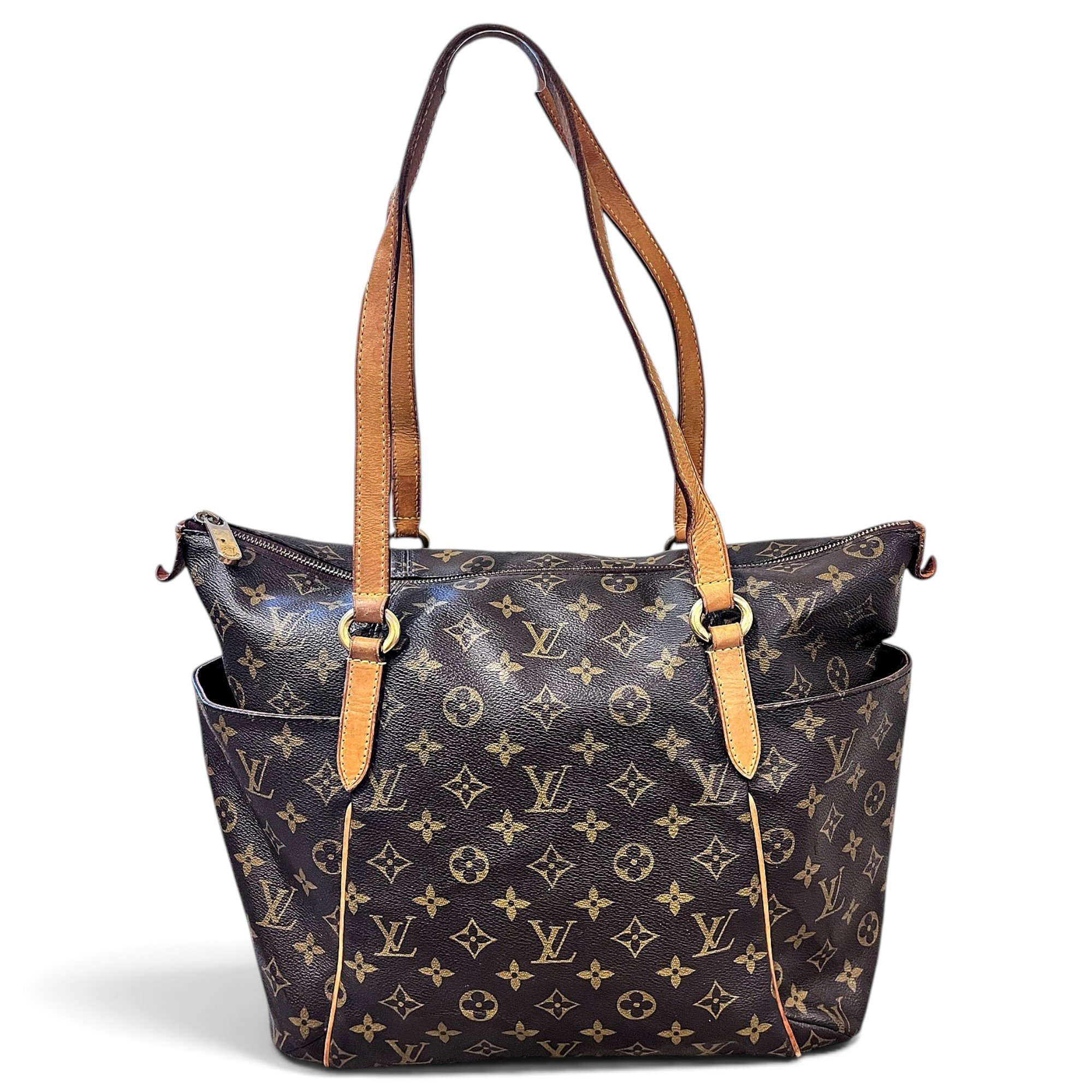 Totally leather tote