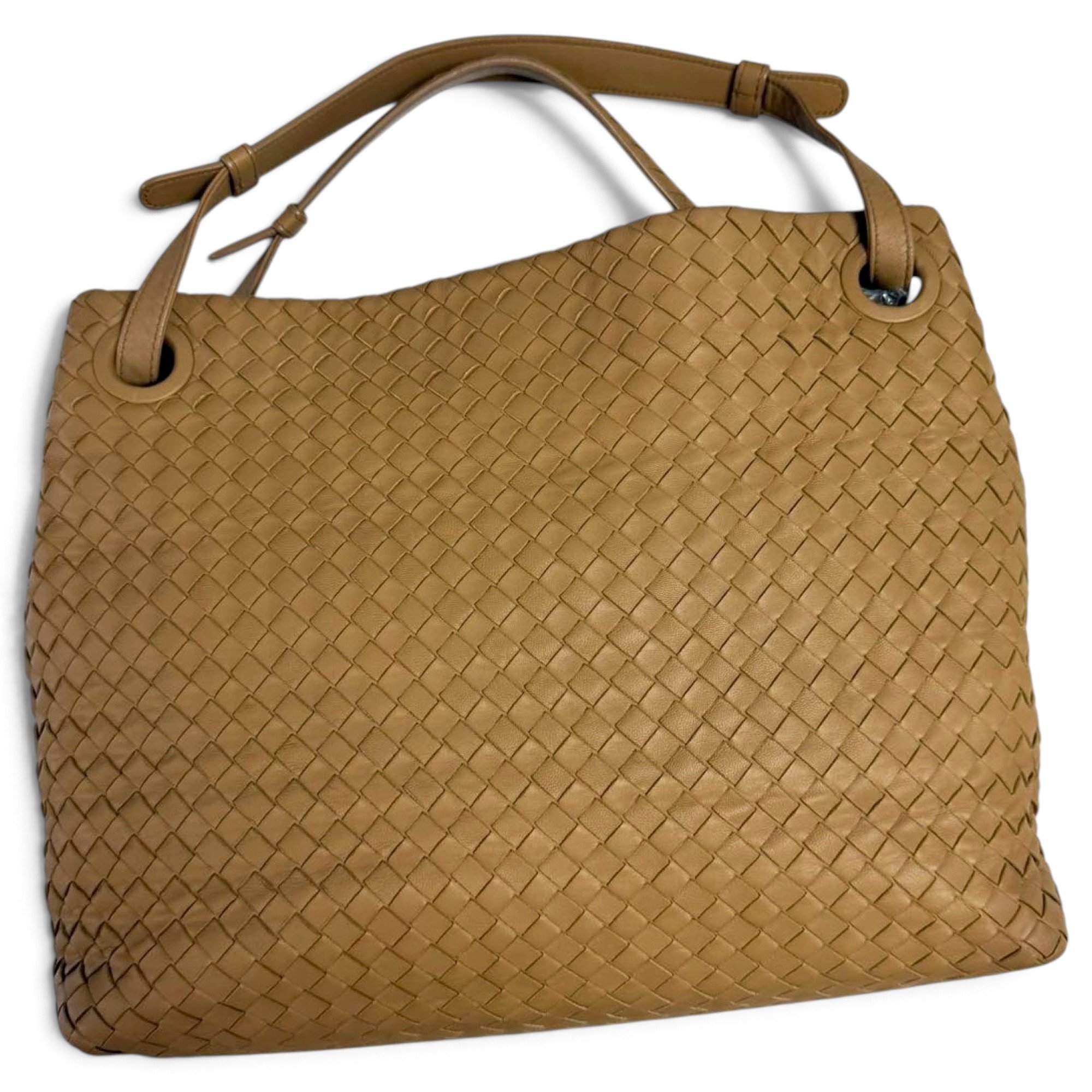 Garda leather handbag