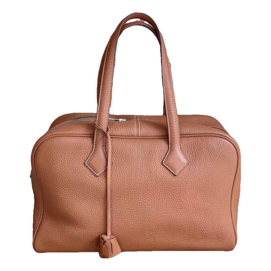 Victoria leather handbag
