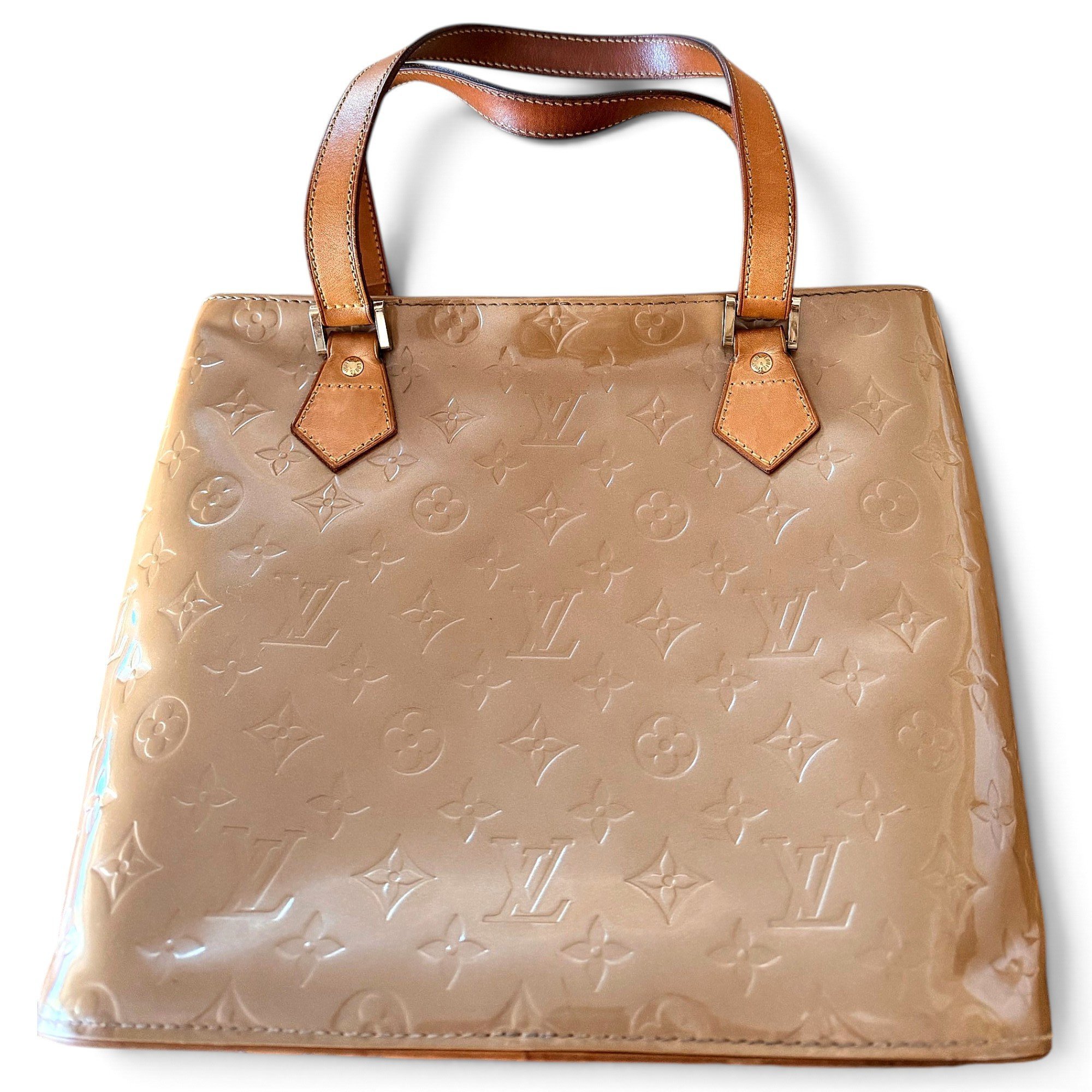 Houston patent leather handbag