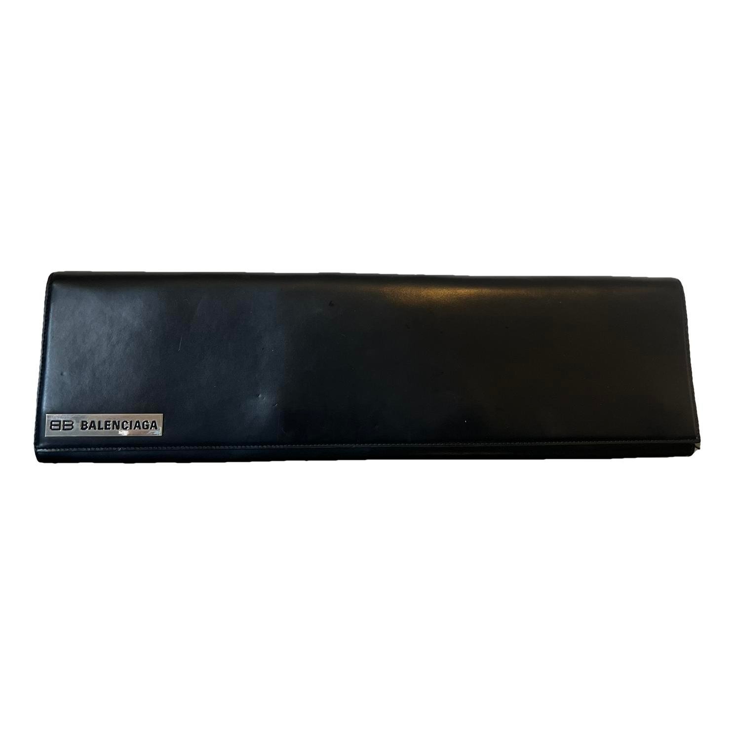 Leather clutch bag