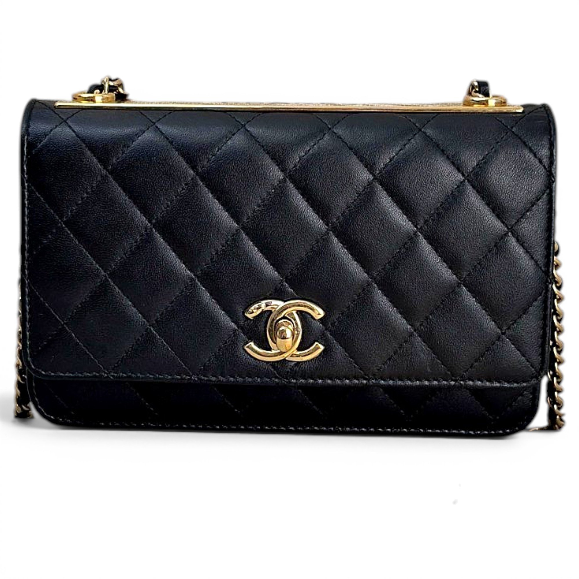 Trendy CC leather handbag