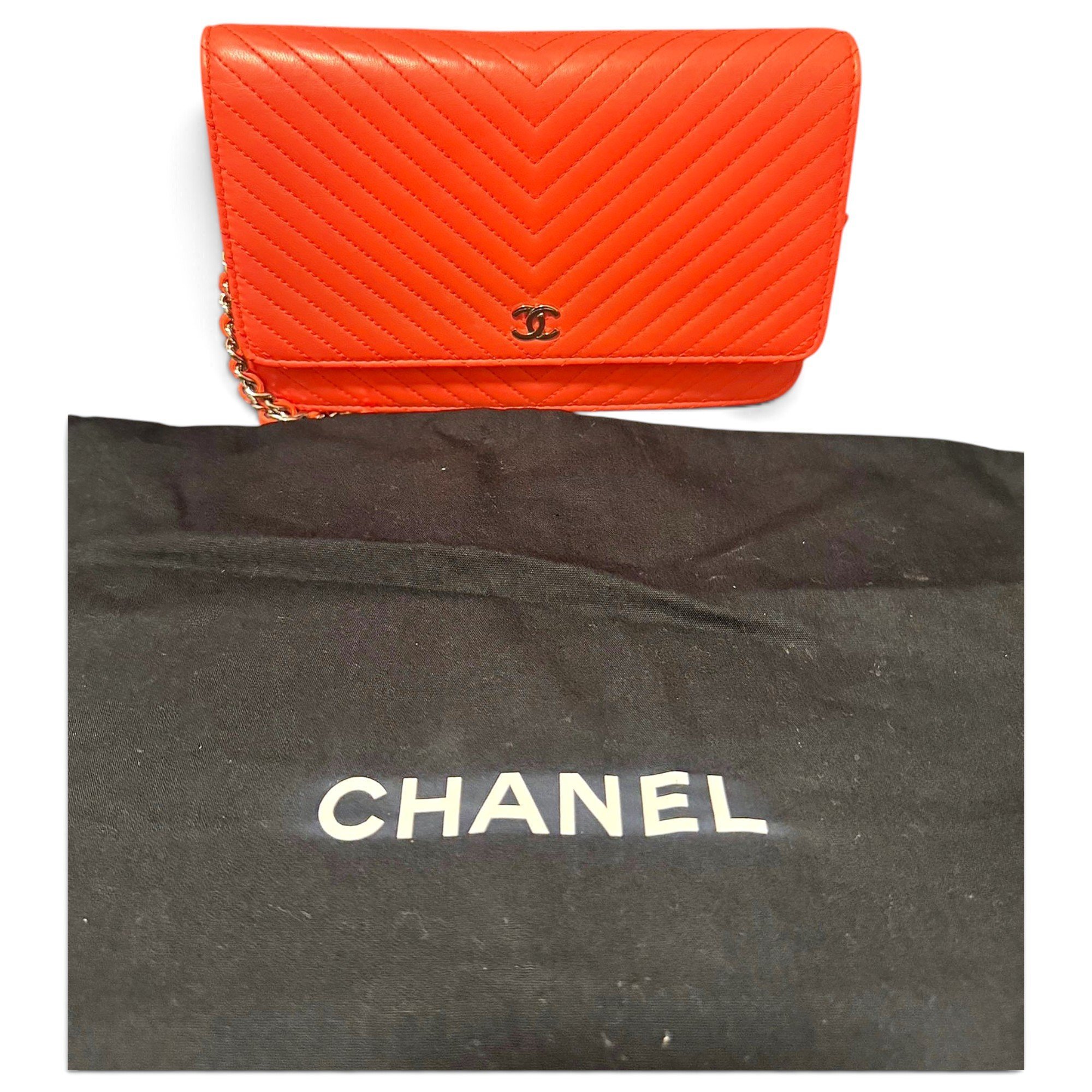 Leather clutch bag