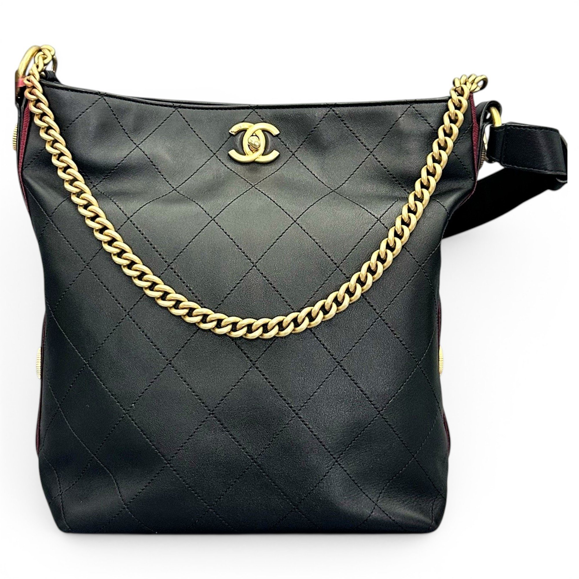 Leather tote