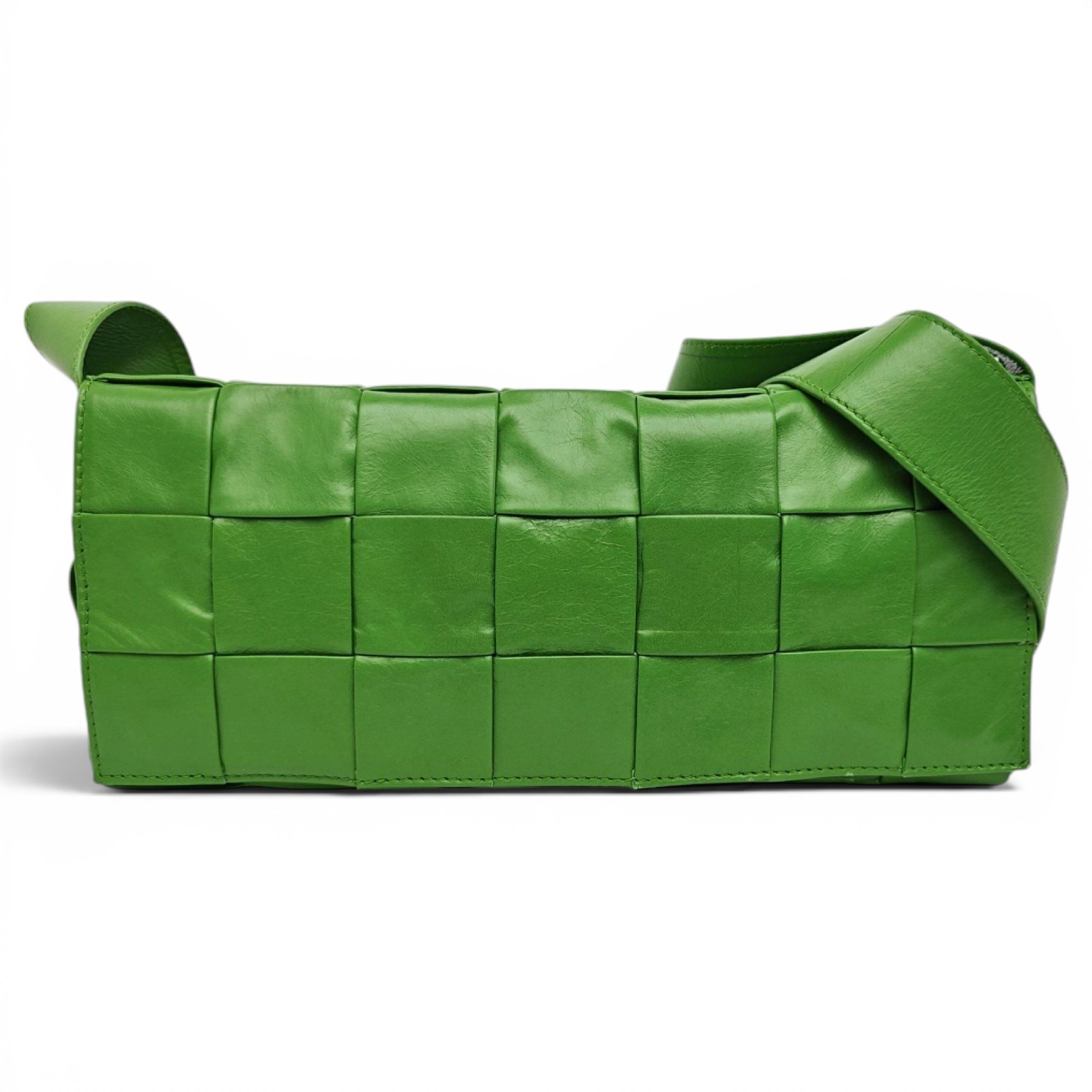 Cassette leather handbag