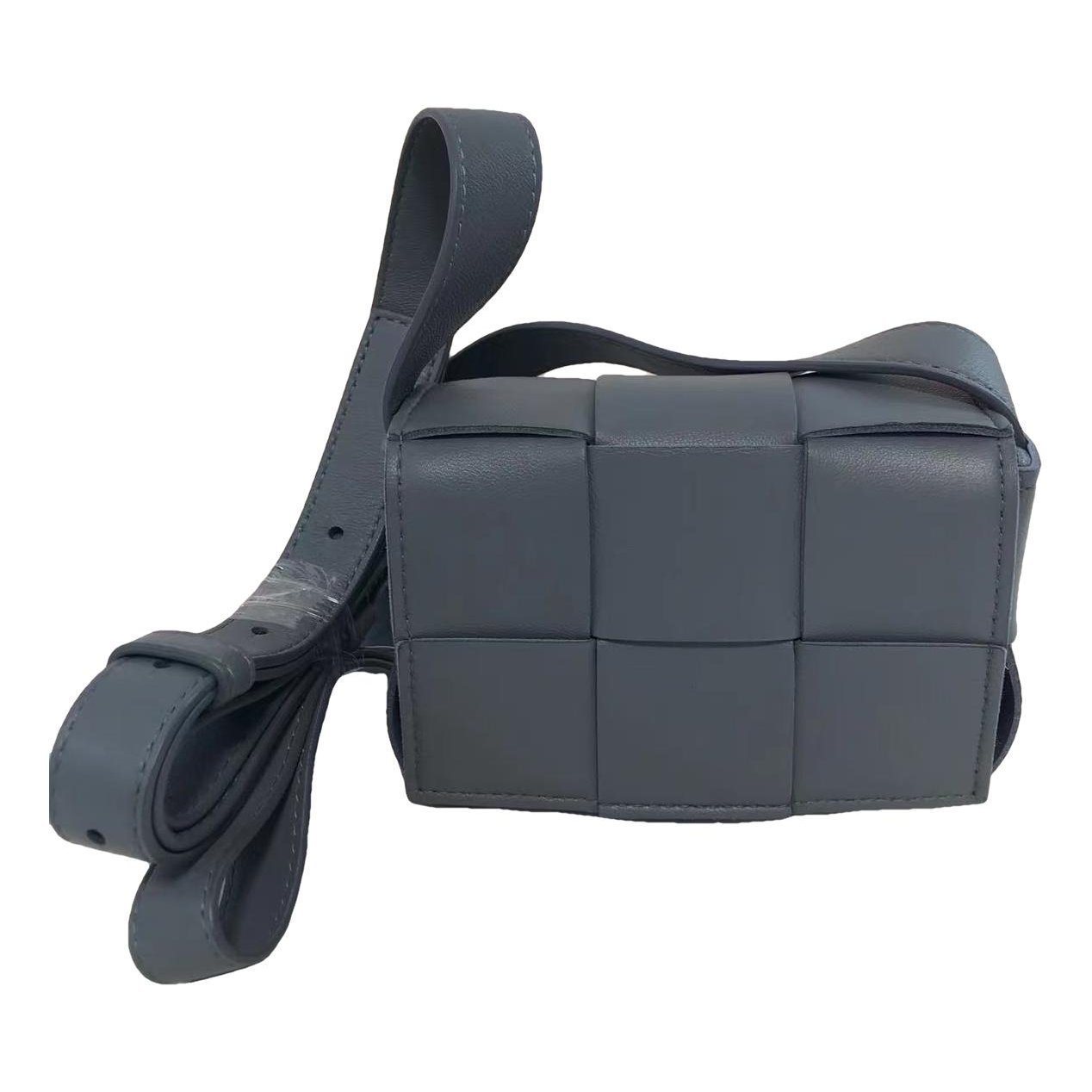 Bottega Veneta Cassette leather handbag