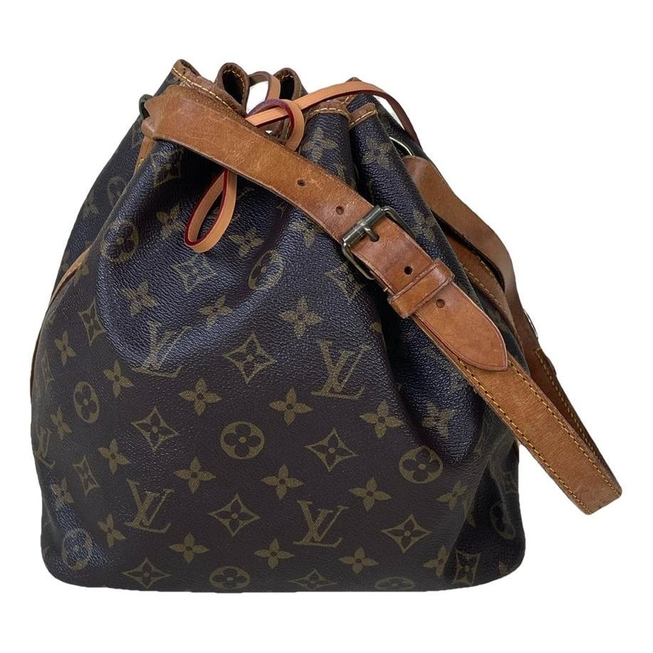 Noé leather handbag
