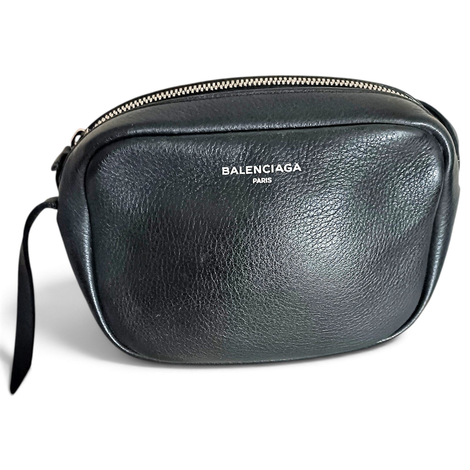 Everyday leather handbag