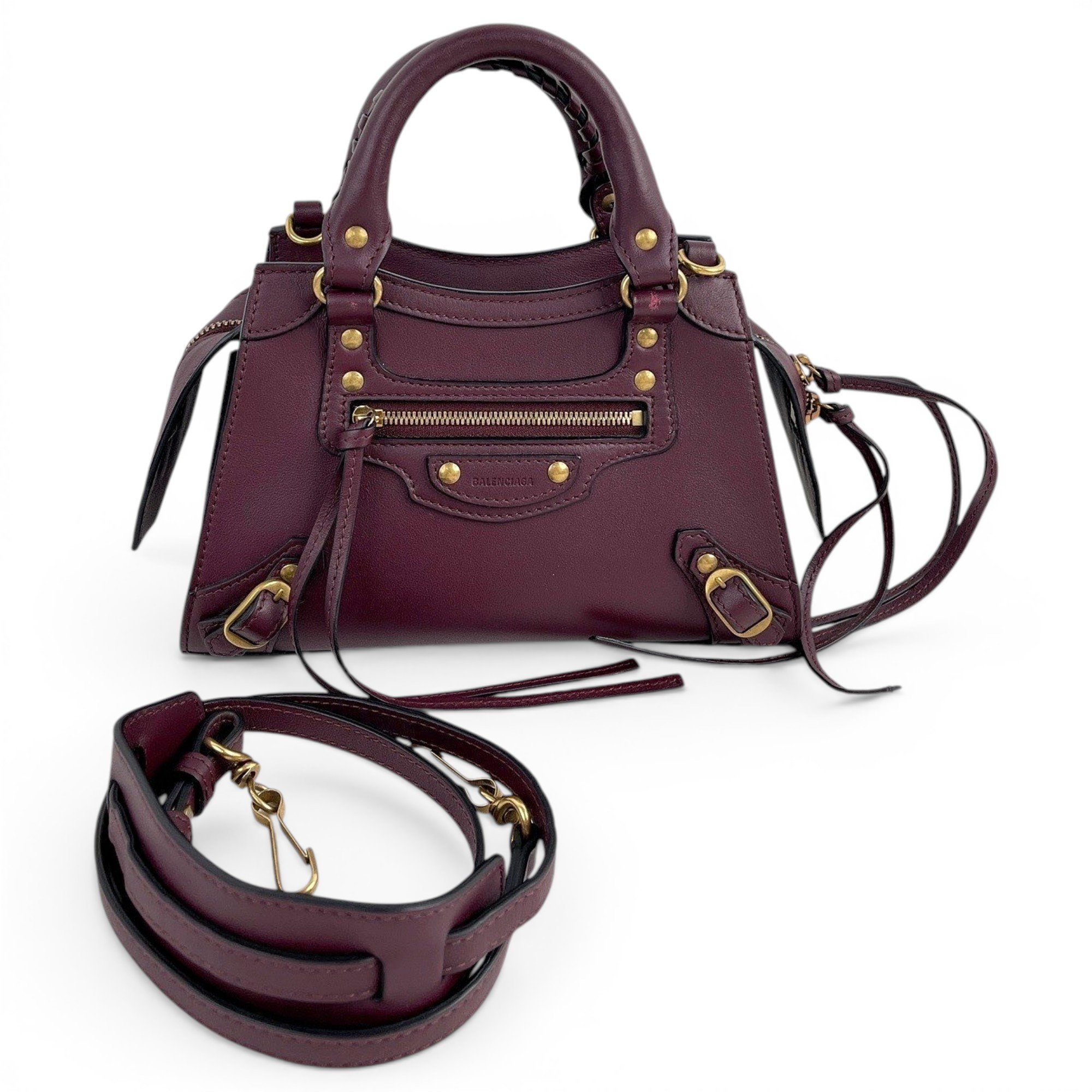 City leather handbag