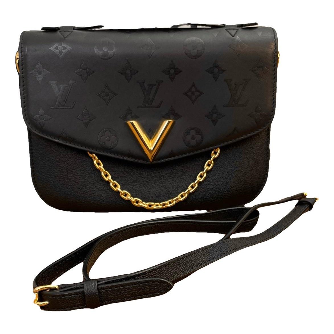 Very leather handbag
