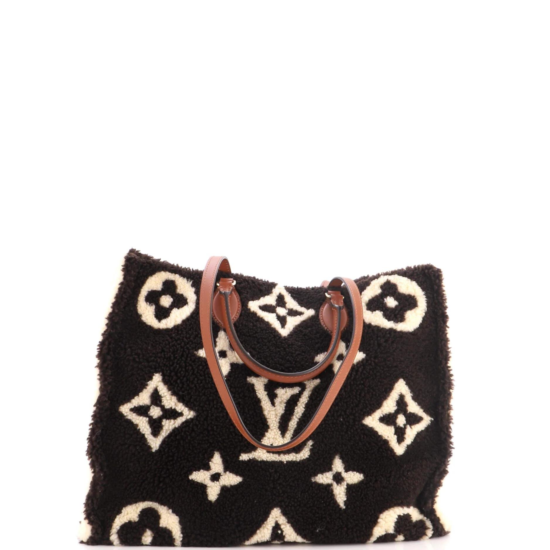 Onthego wool tote