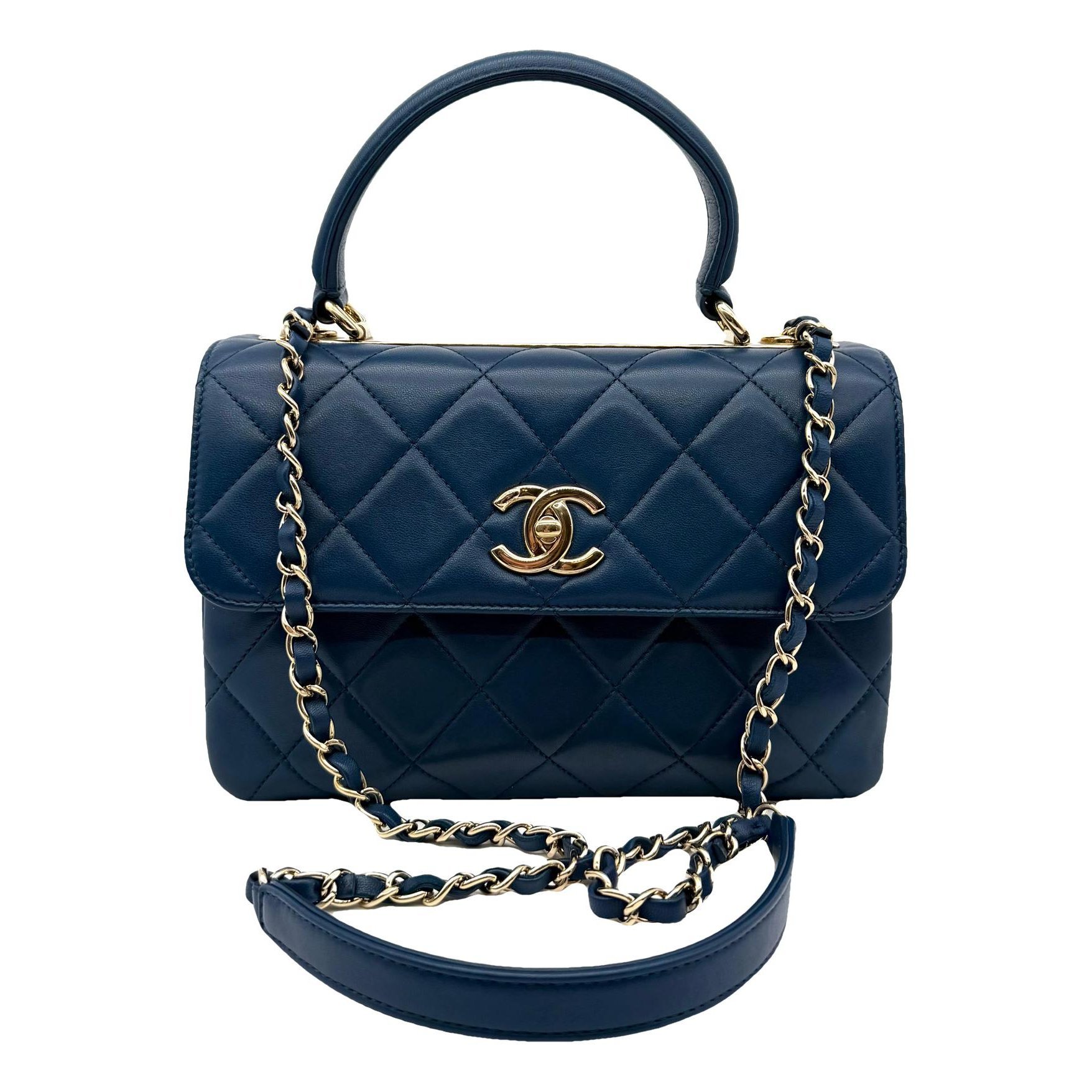 Trendy CC Top Handle leather handbag