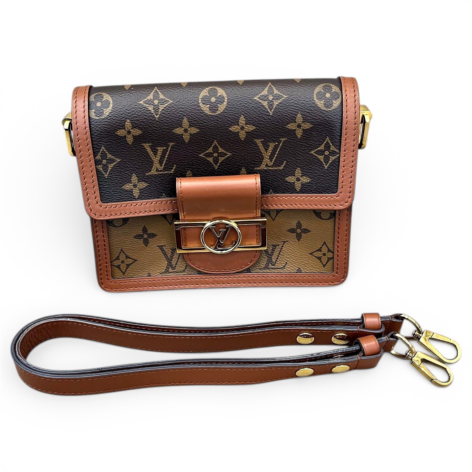 Dauphine leather handbag