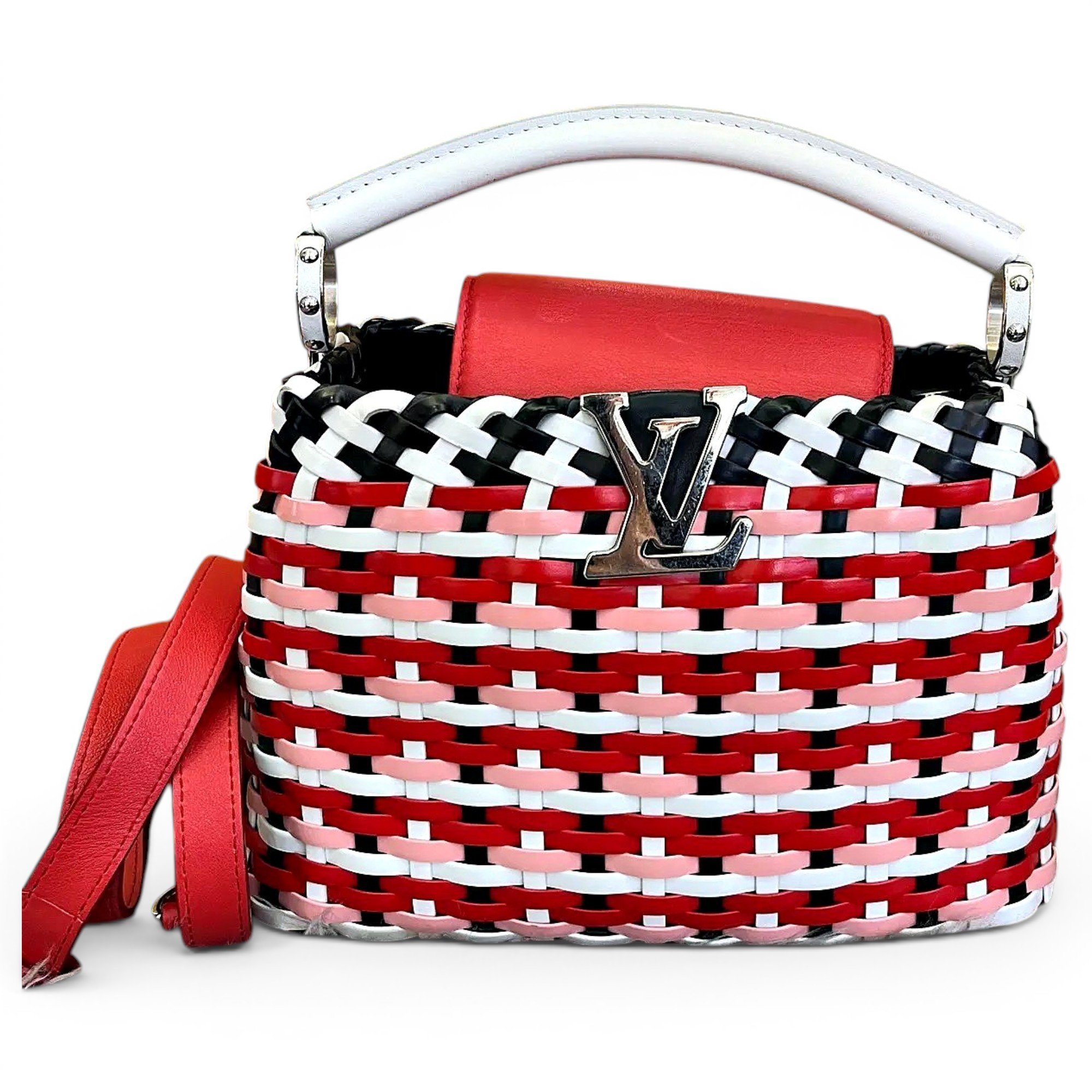 Capucines leather crossbody bag