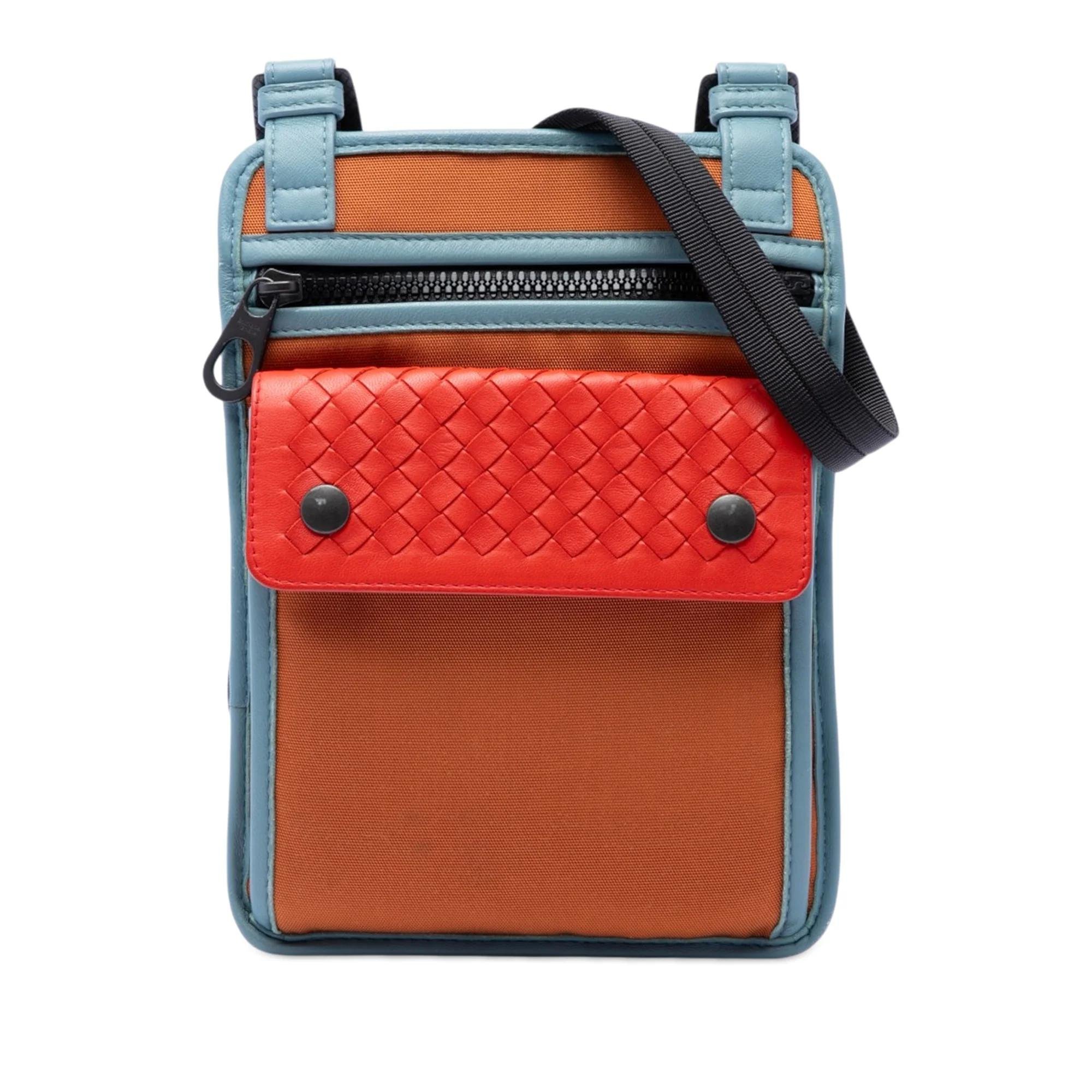 Crossbody bag