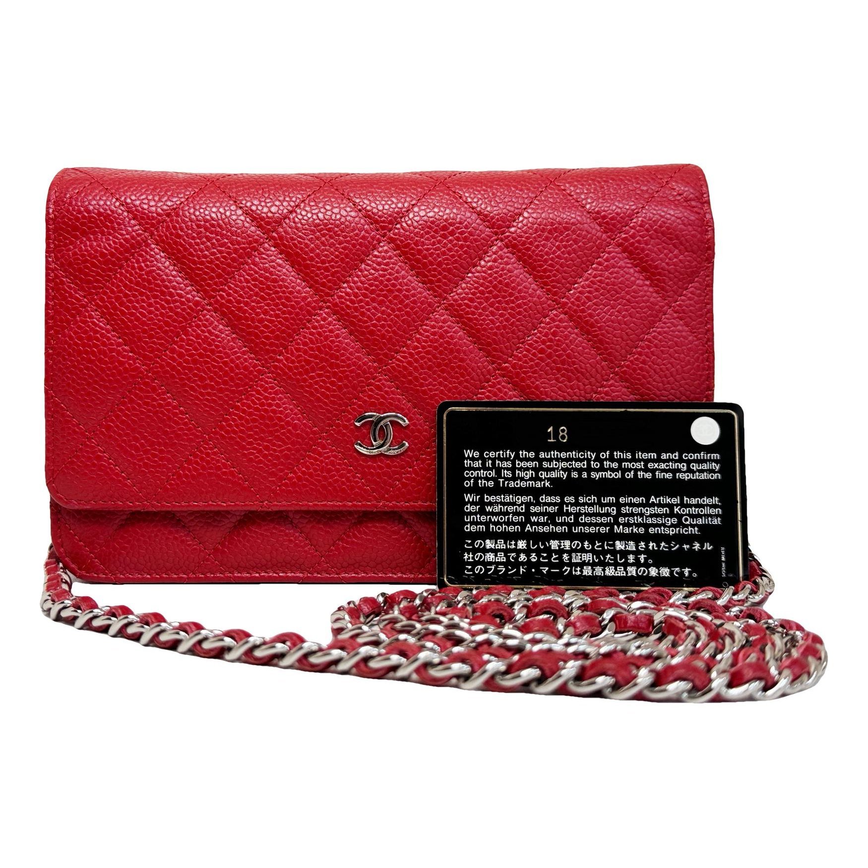 Wallet On Chain Timeless/Classique leather crossbody bag