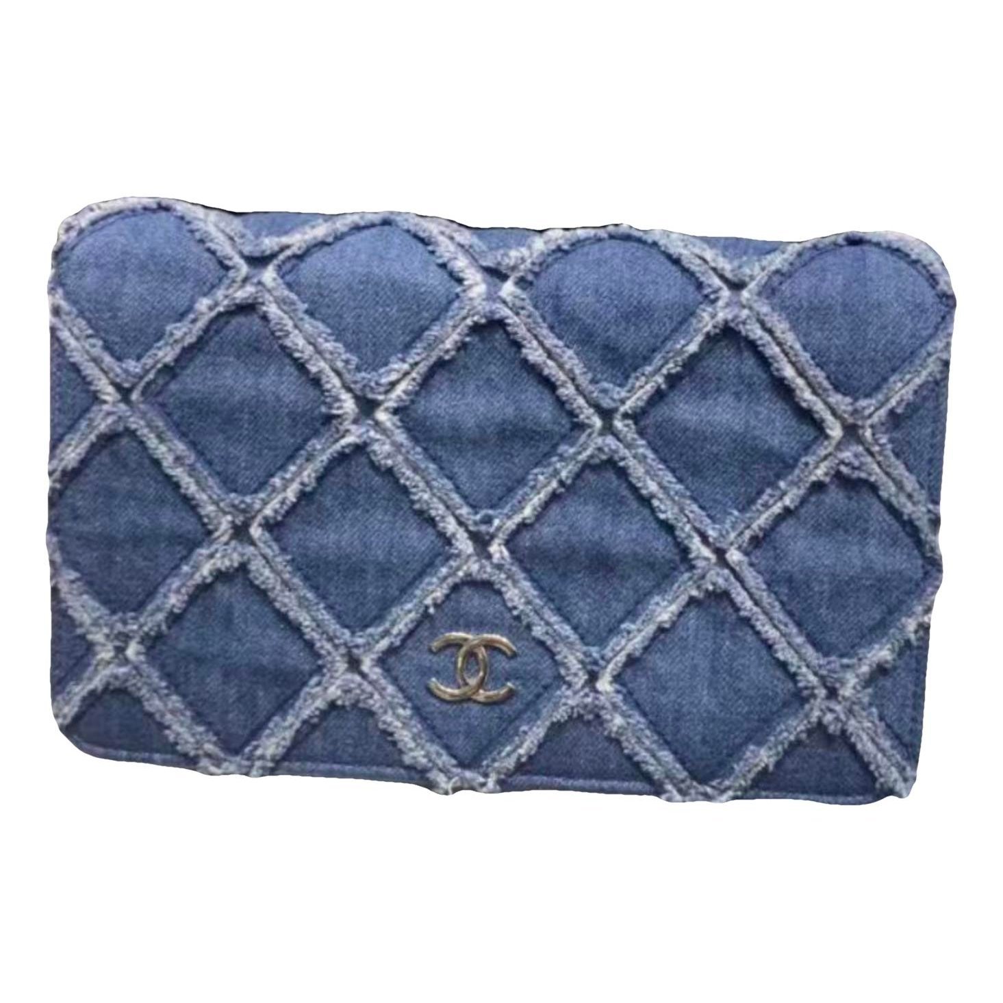 Wallet On Chain Timeless/Classique crossbody bag