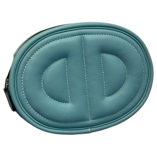 Leather bag