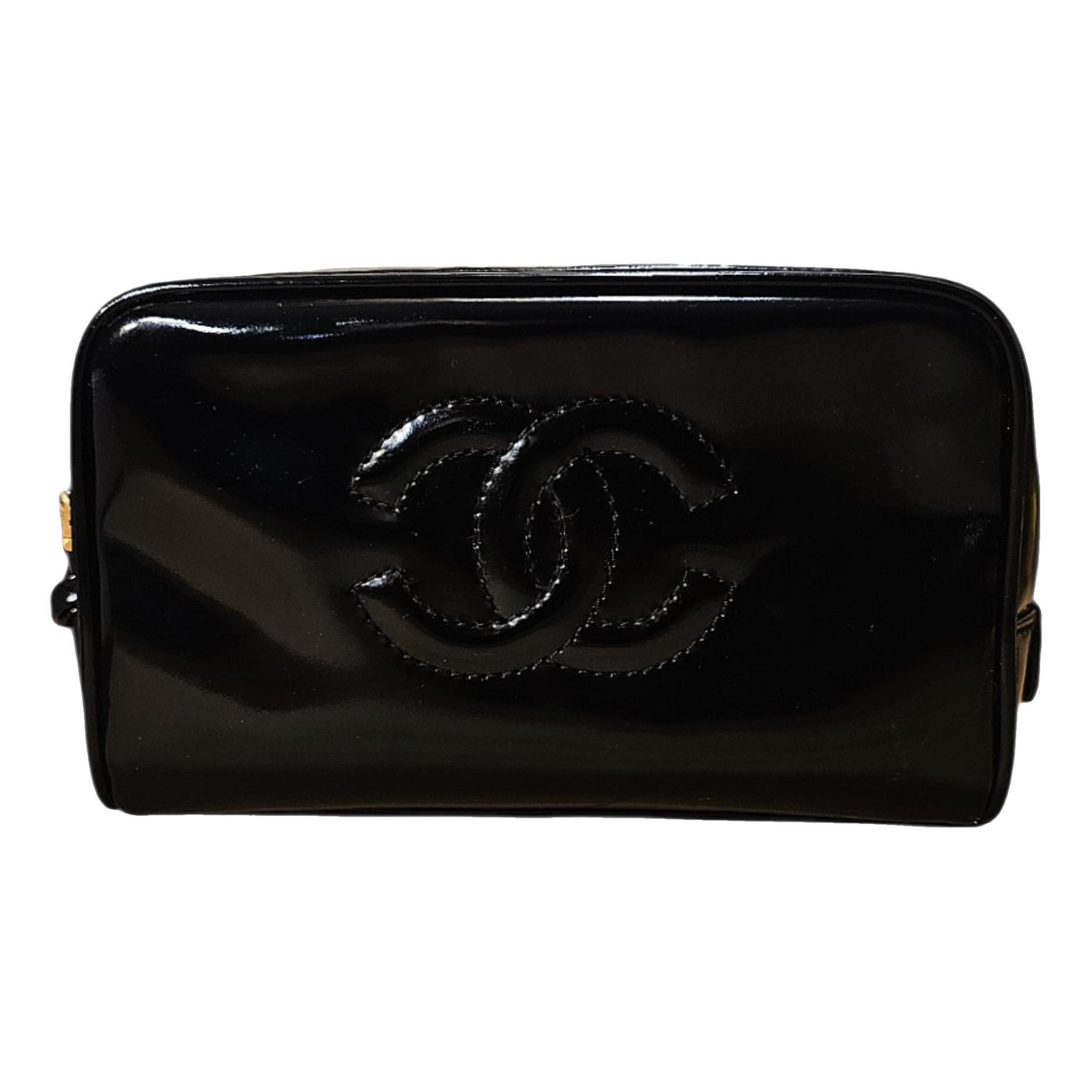 Patent leather vanity case