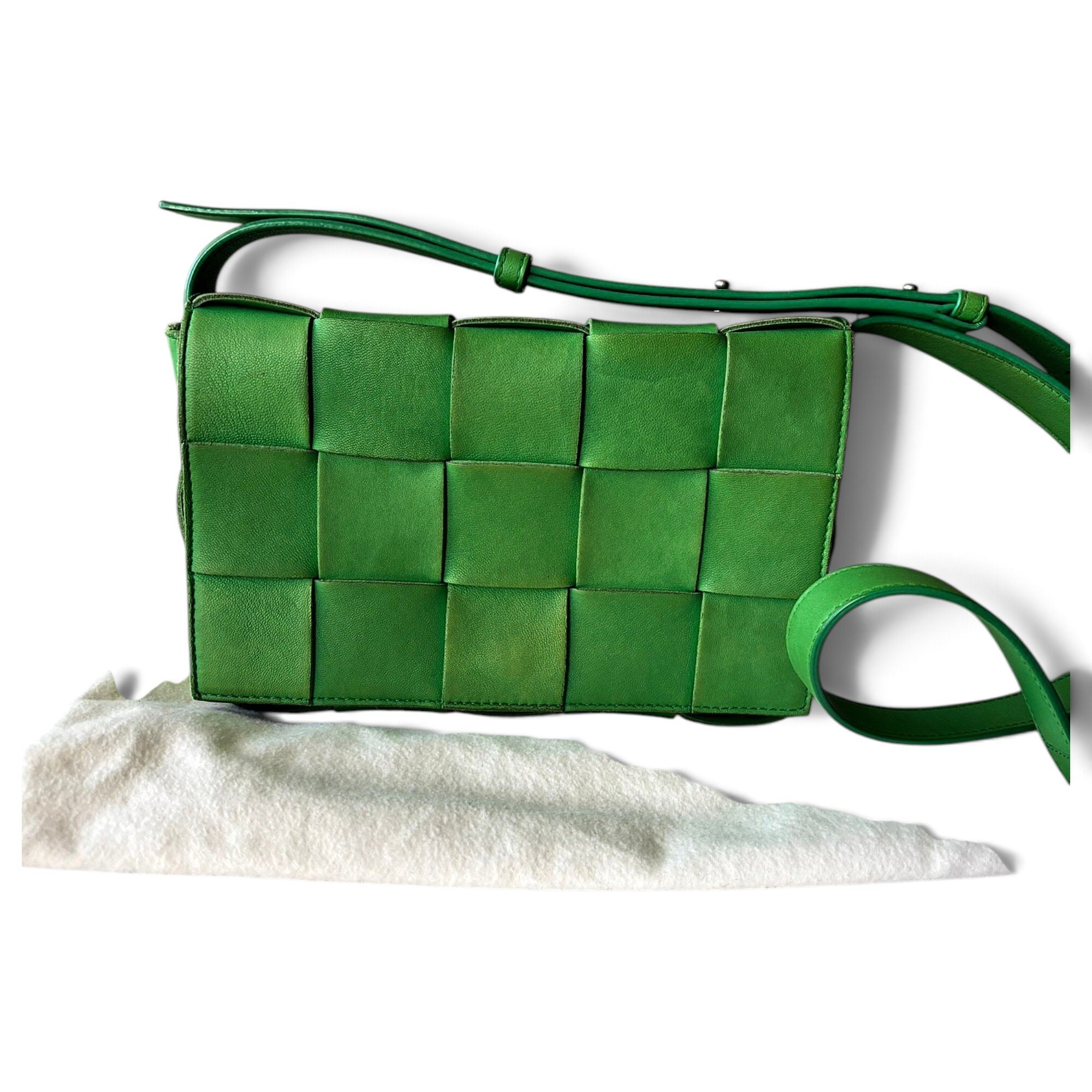 Cassette leather crossbody bag
