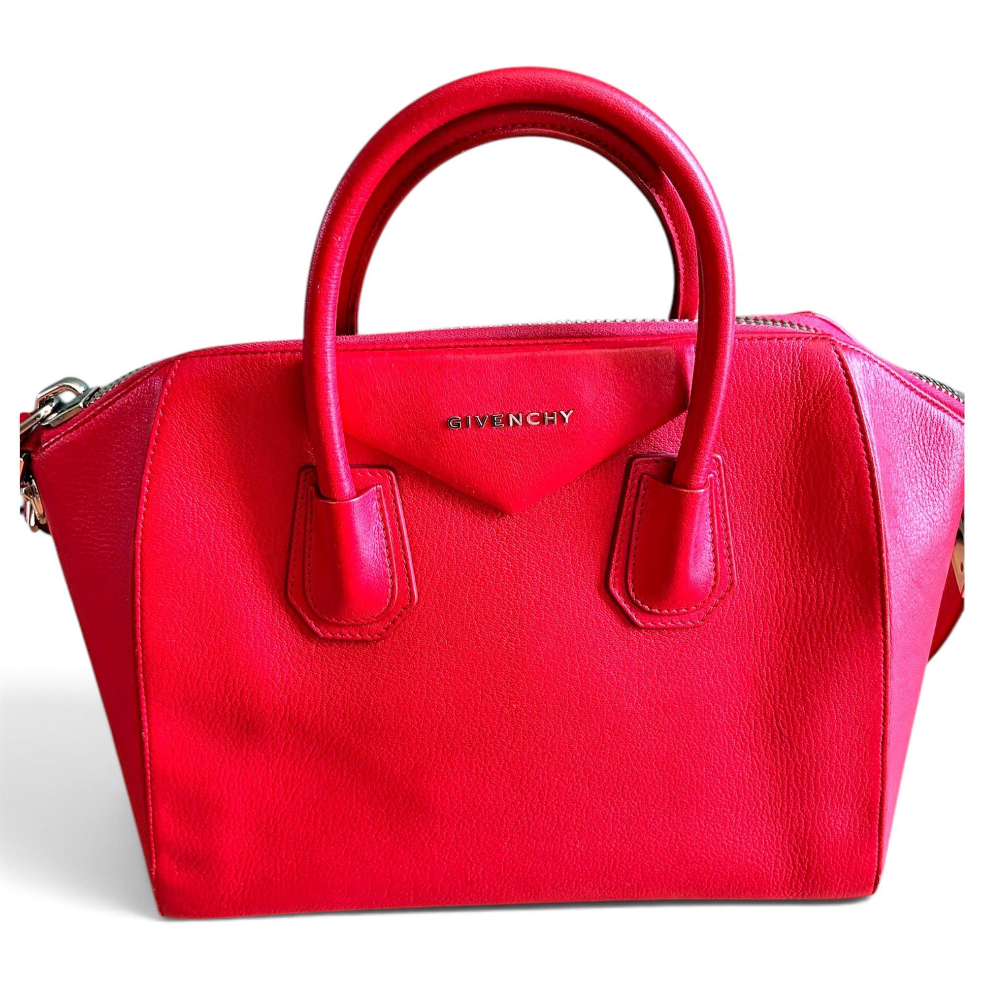 Antigona leather handbag