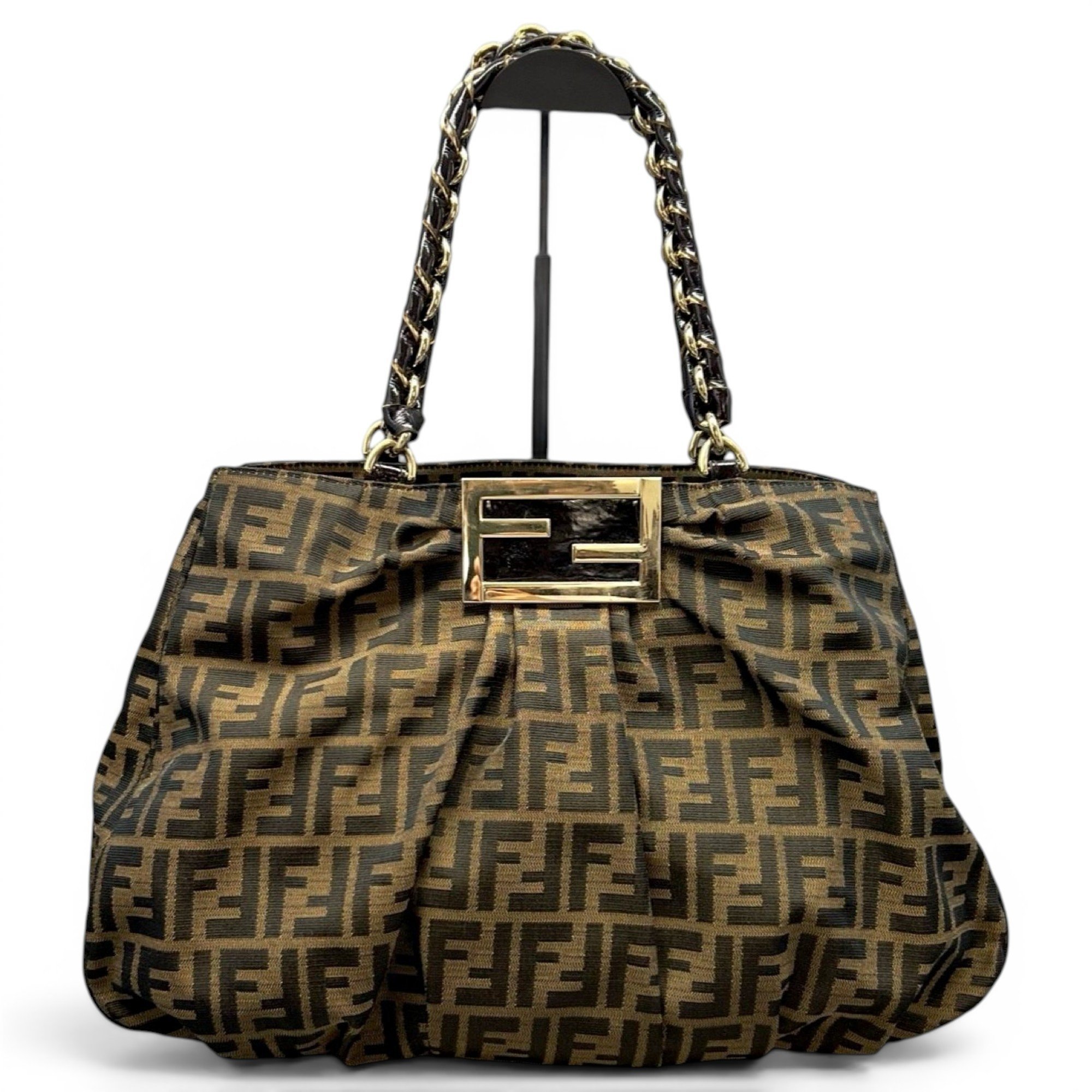 Mia cloth handbag