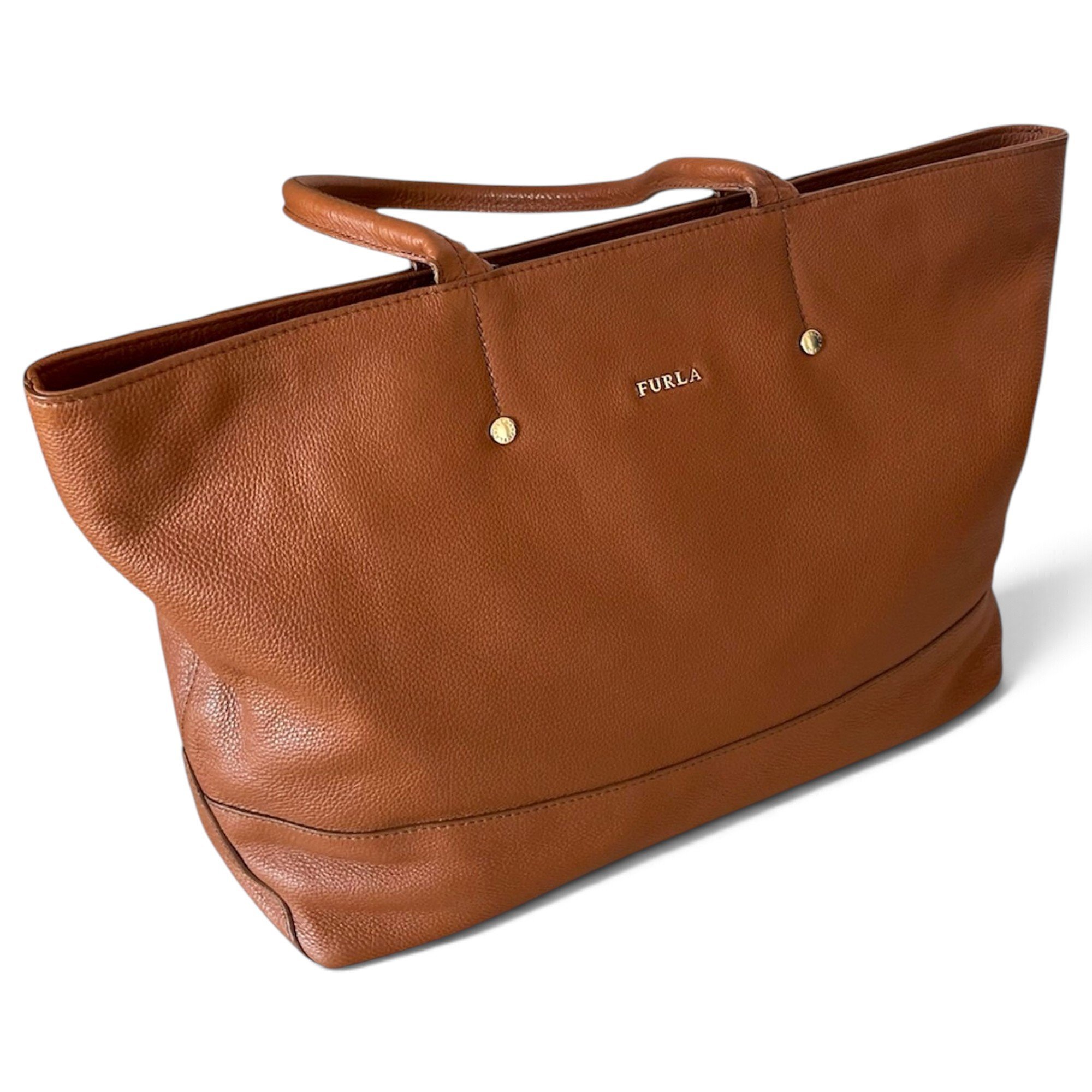 Leather tote