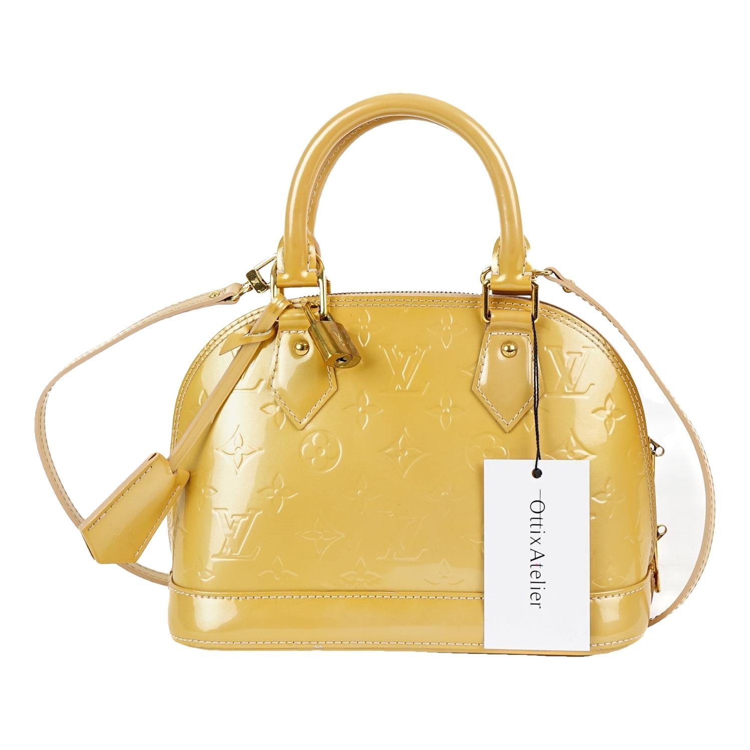 Alma BB leather handbag