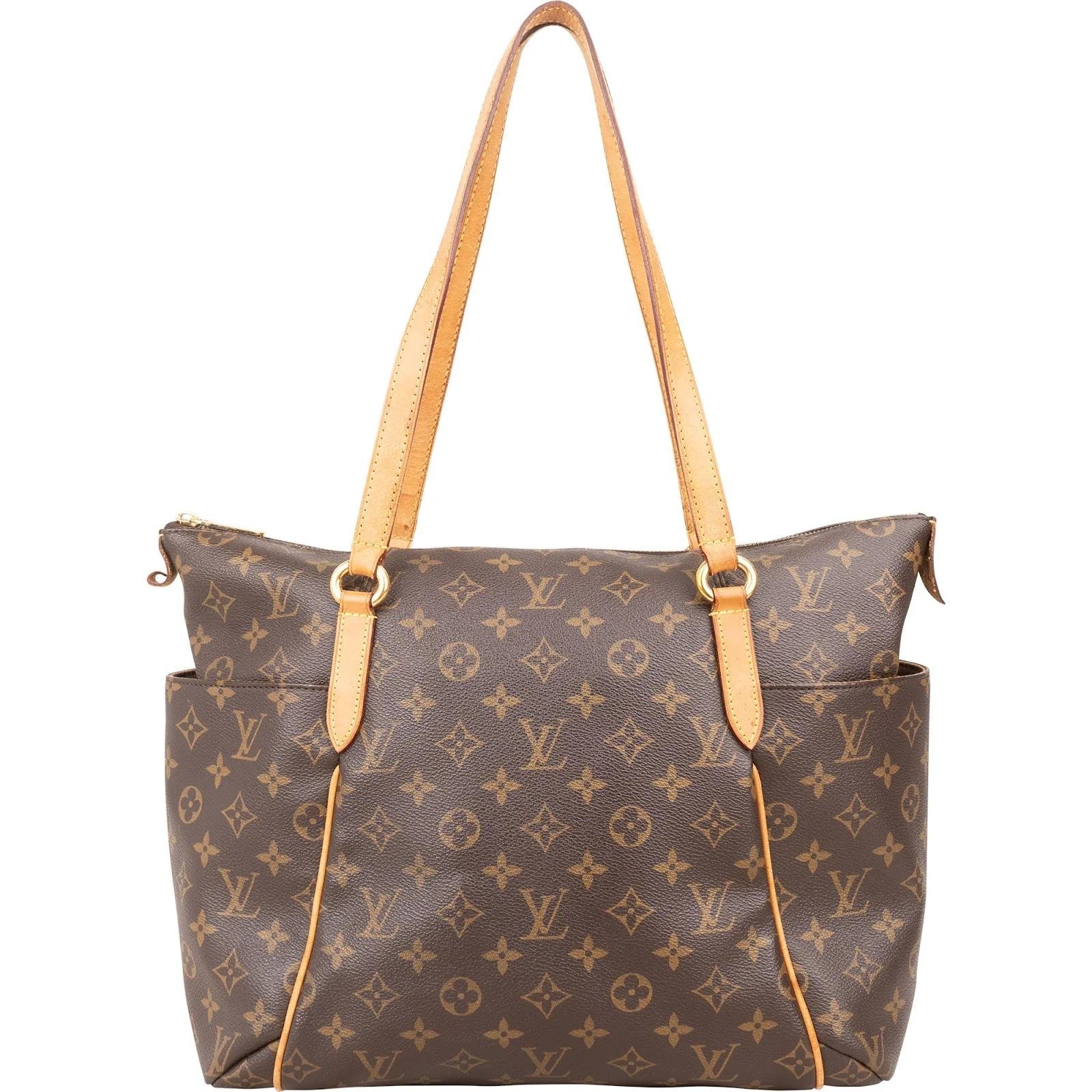 Totally leather handbag