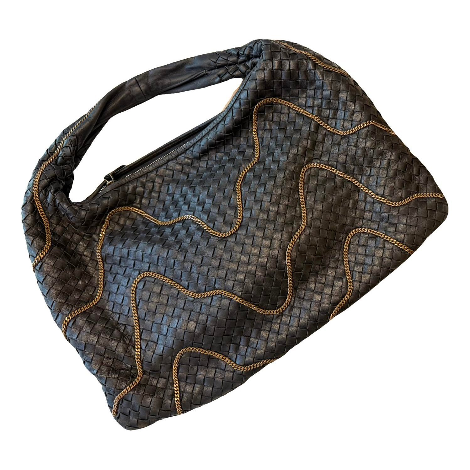 Veneta leather handbag