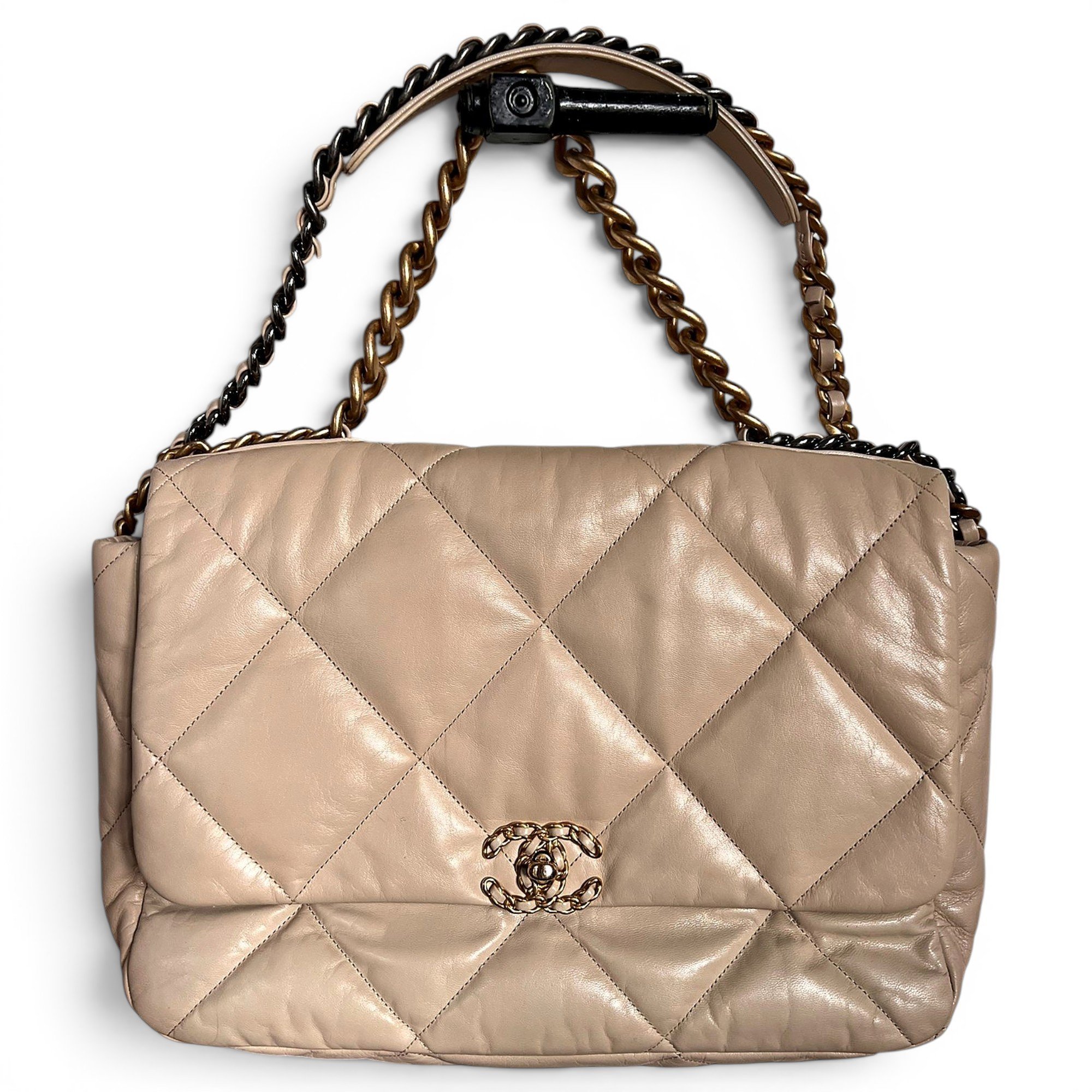 Chanel 19 leather handbag